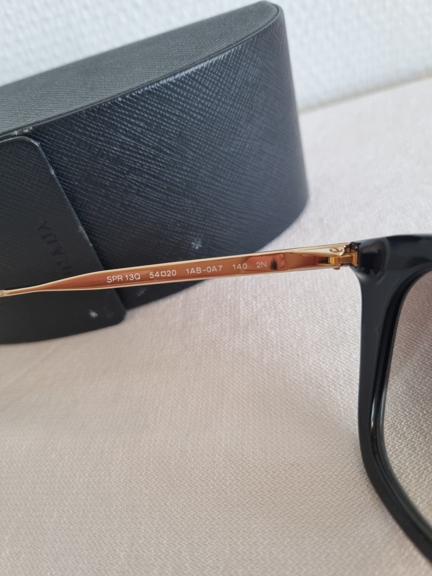 Prada solbriller