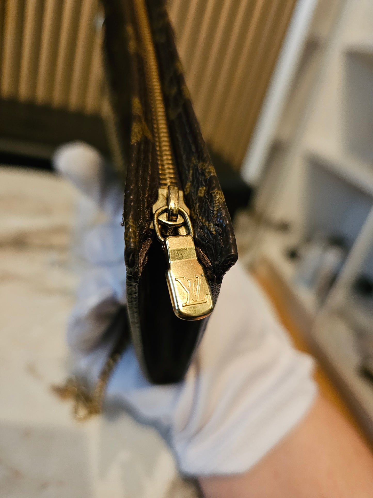 Louis vuitton clutch, MNG kanvas.