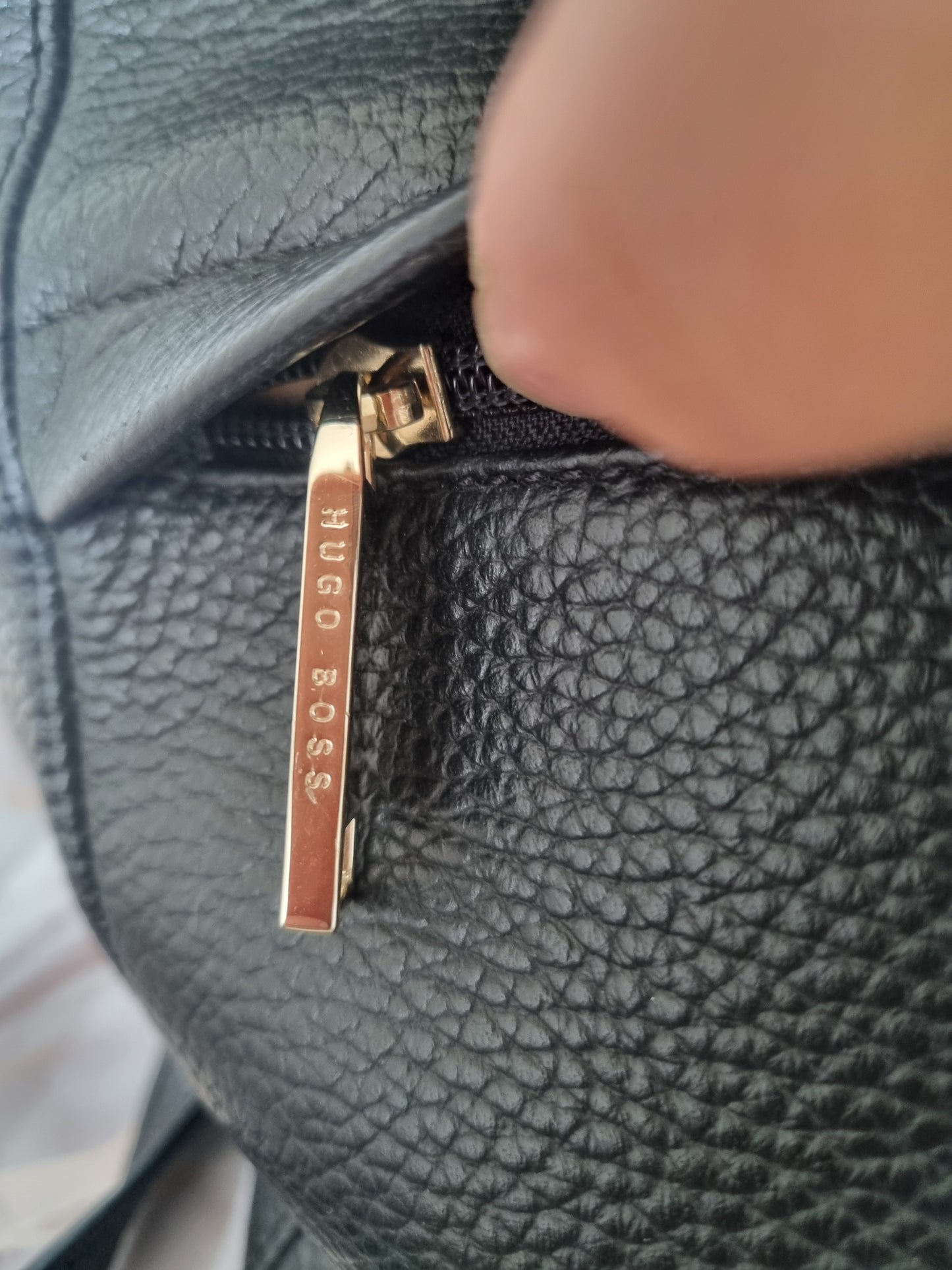 Hugo Boss taske