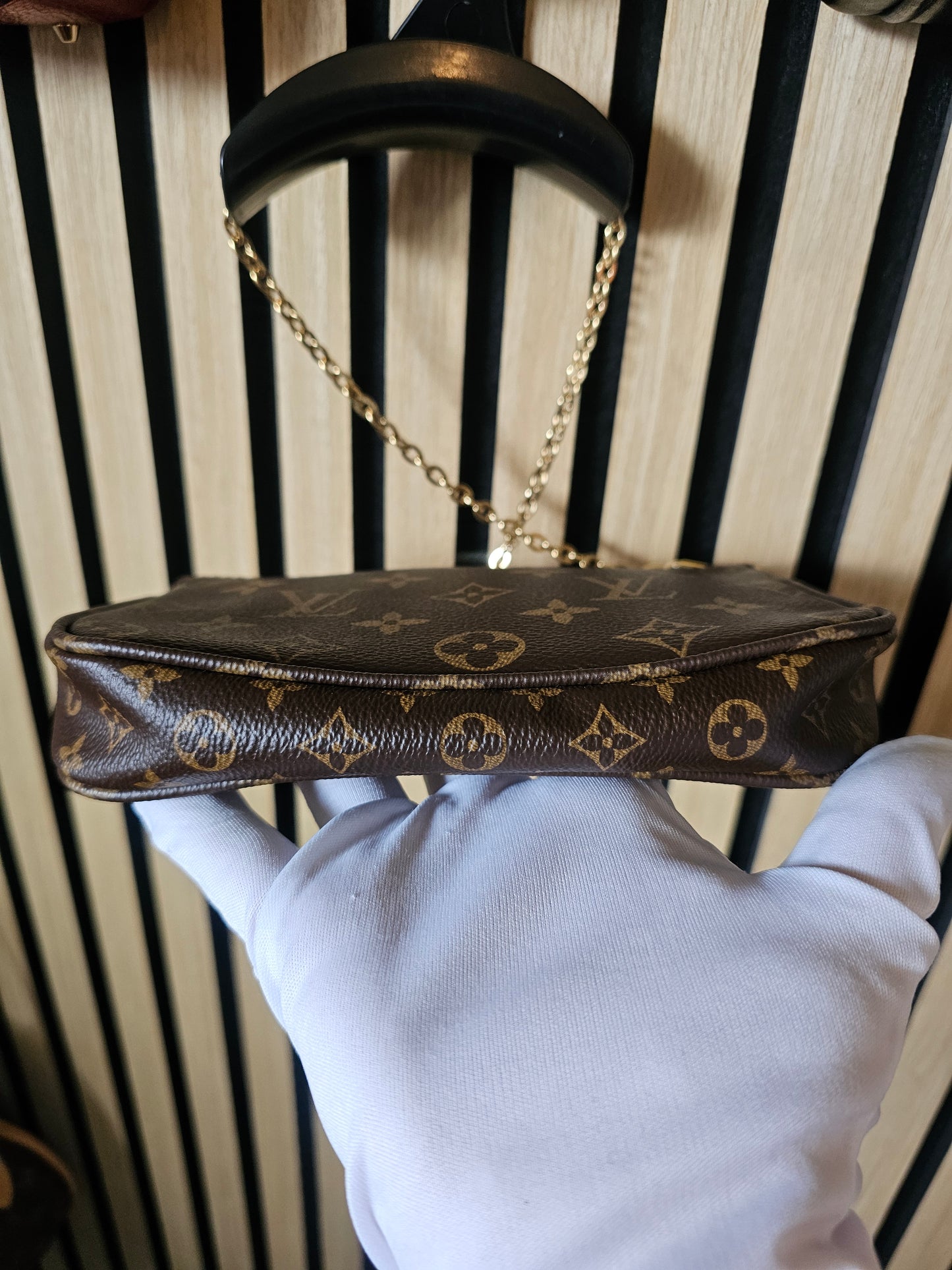 Louis Vuitton Small pochette accesories, Monogram kanvas.