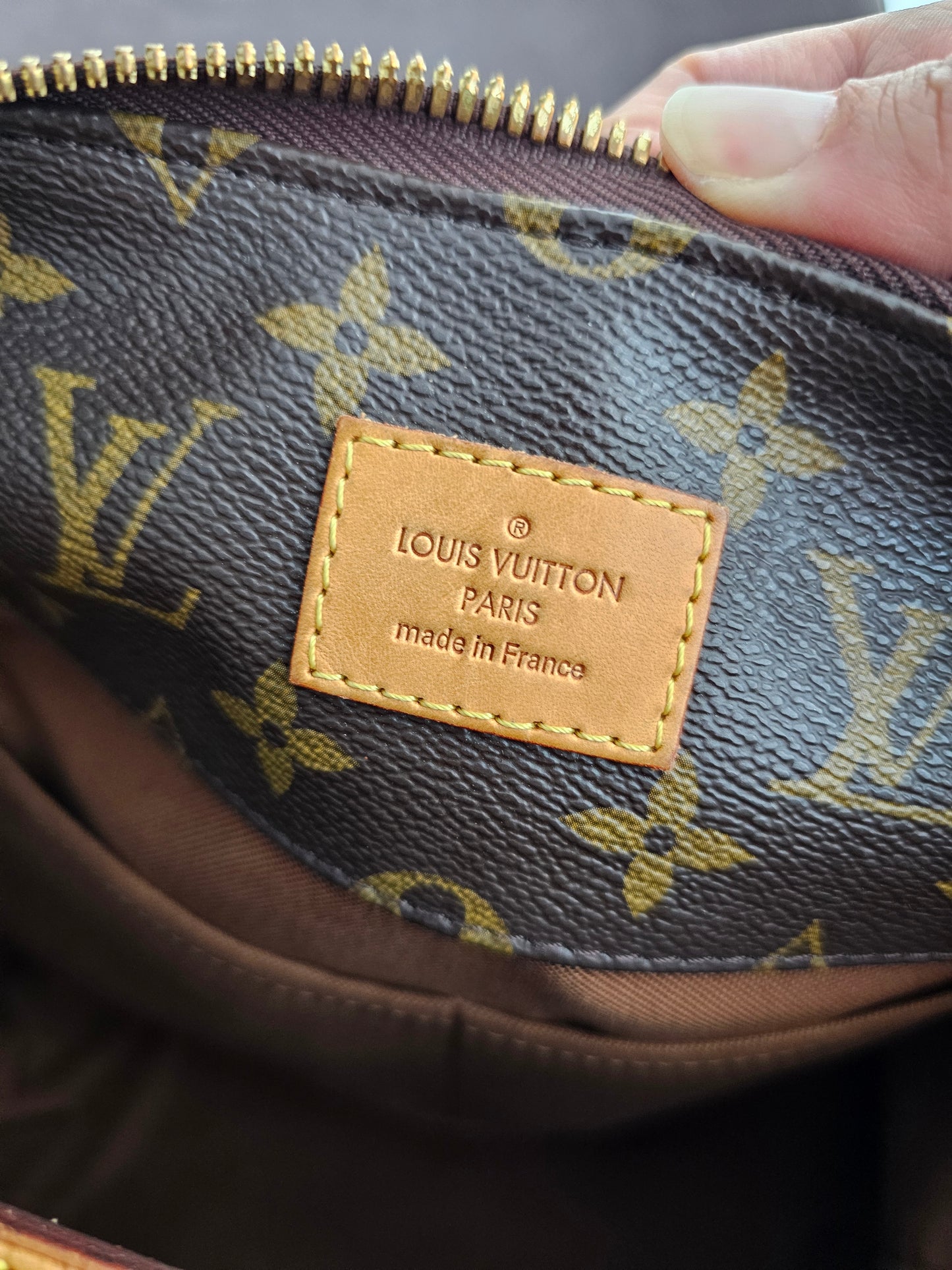 Louis Vuitton sully MM, MNG kanvas.