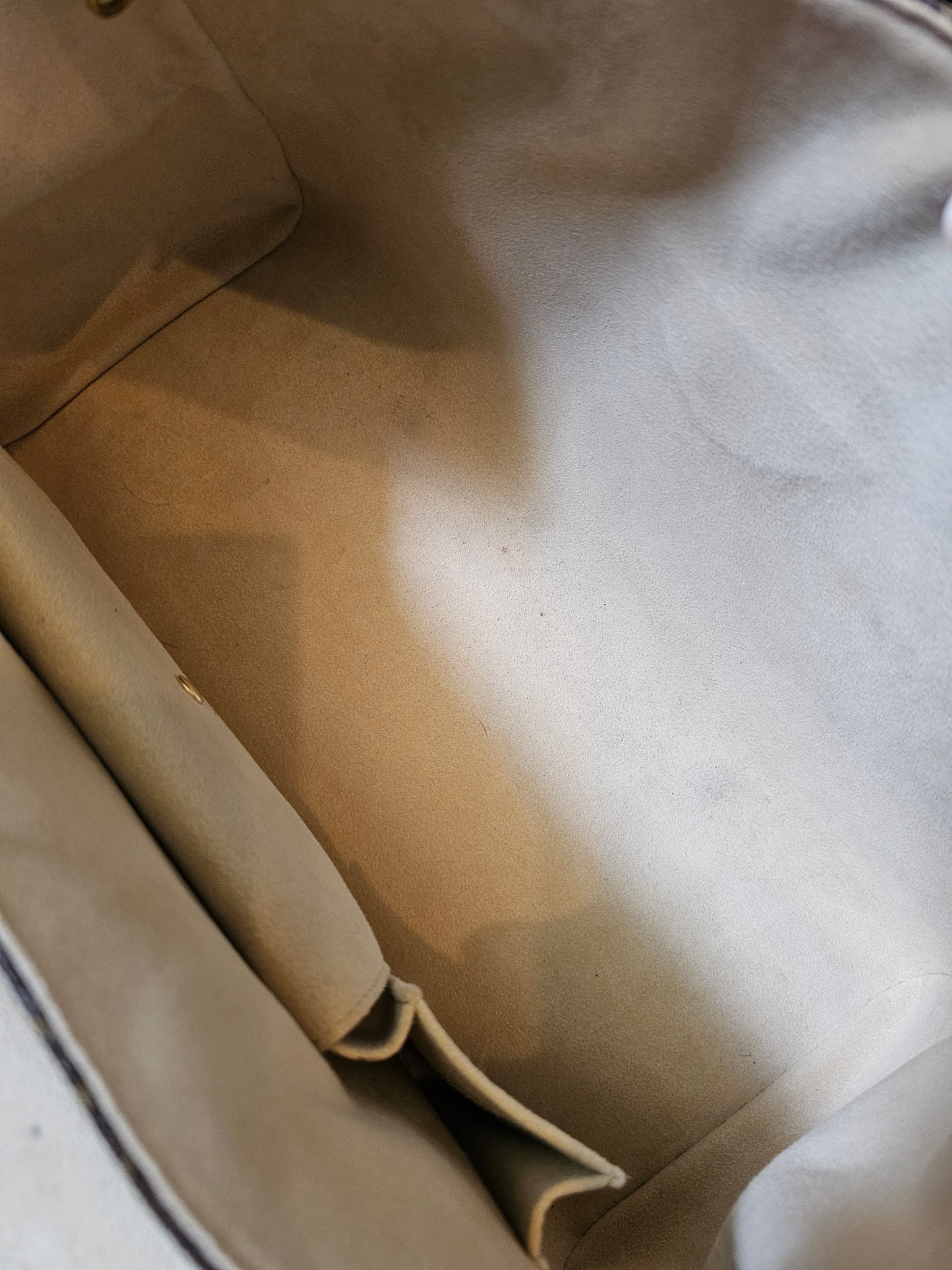 M40120 Louis Vuitton Beverly GM, monogram kanvas.