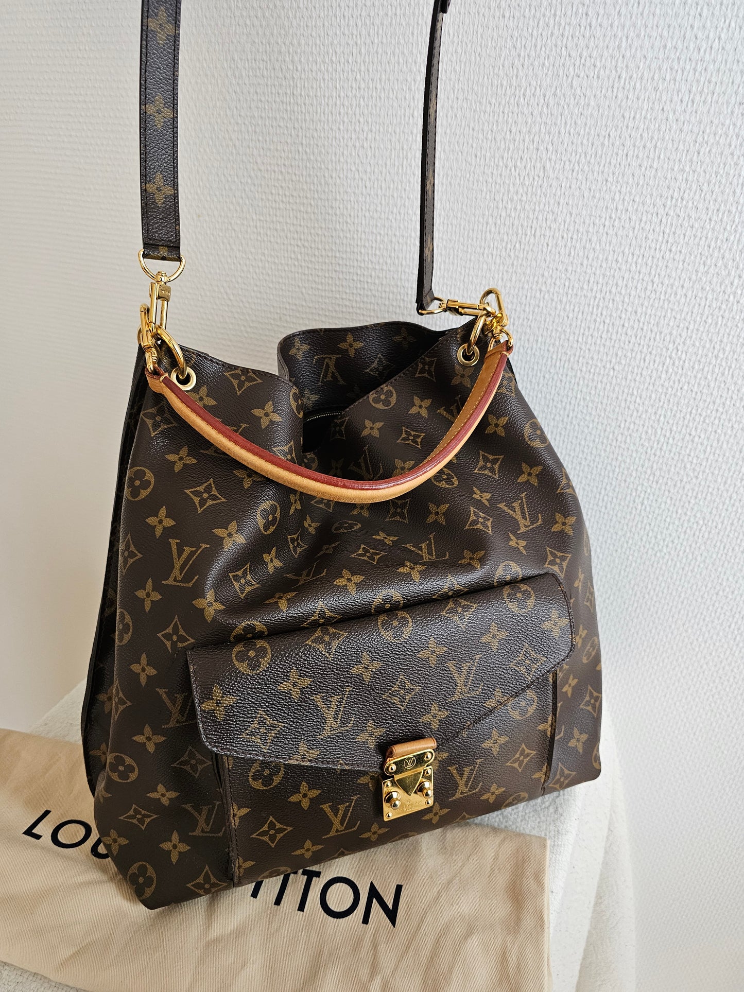 Louis Vuitton Metis Hobo, monogram kanvas.