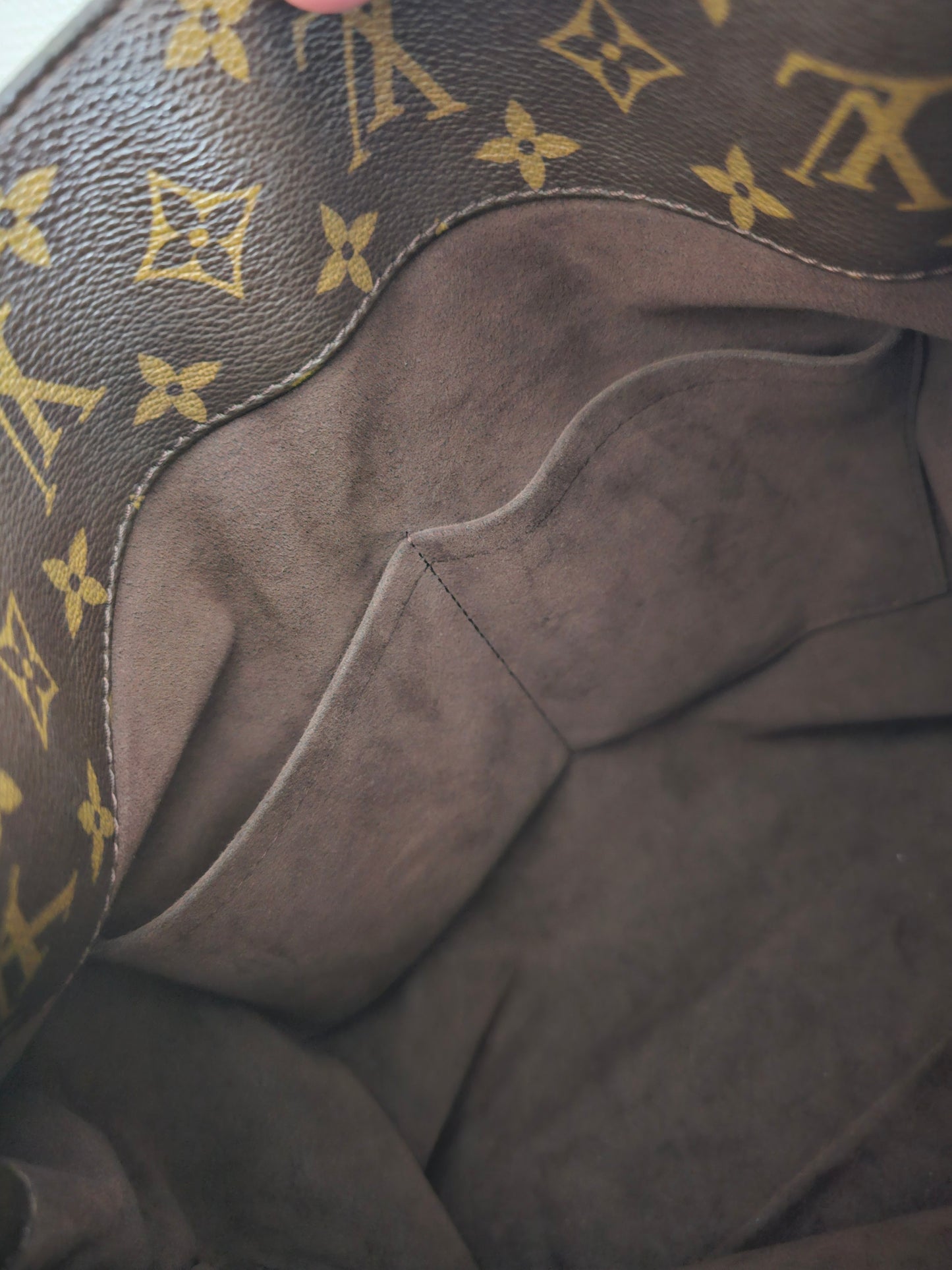 Louis Vuitton Metis Hobo, monogram kanvas.
