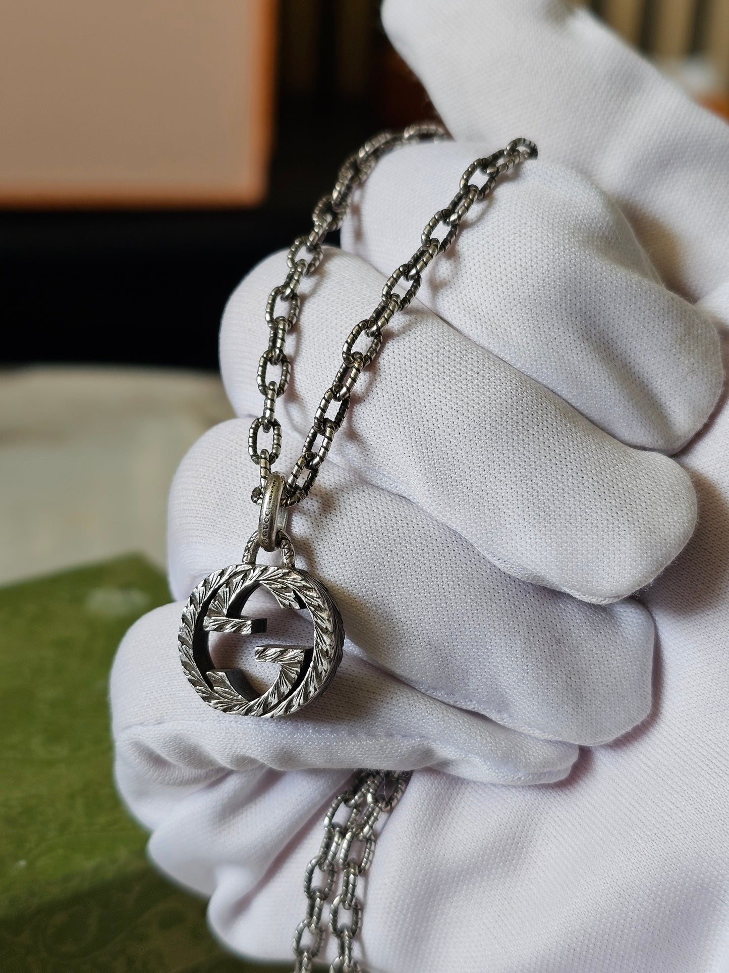 Gucci halskæde - interlocking silver.
