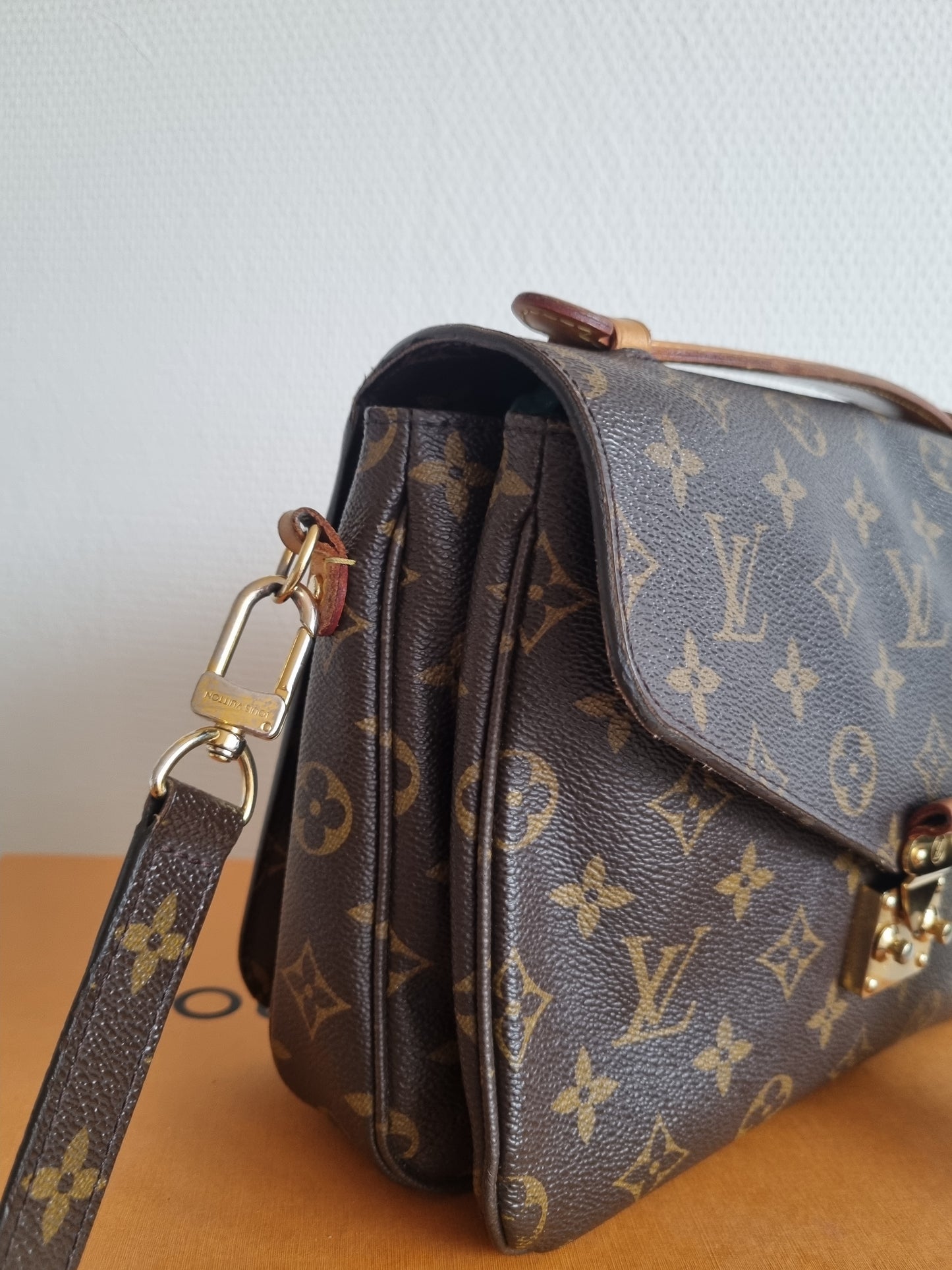Louis Vuitton pochette Mètis, monogram kanvas.