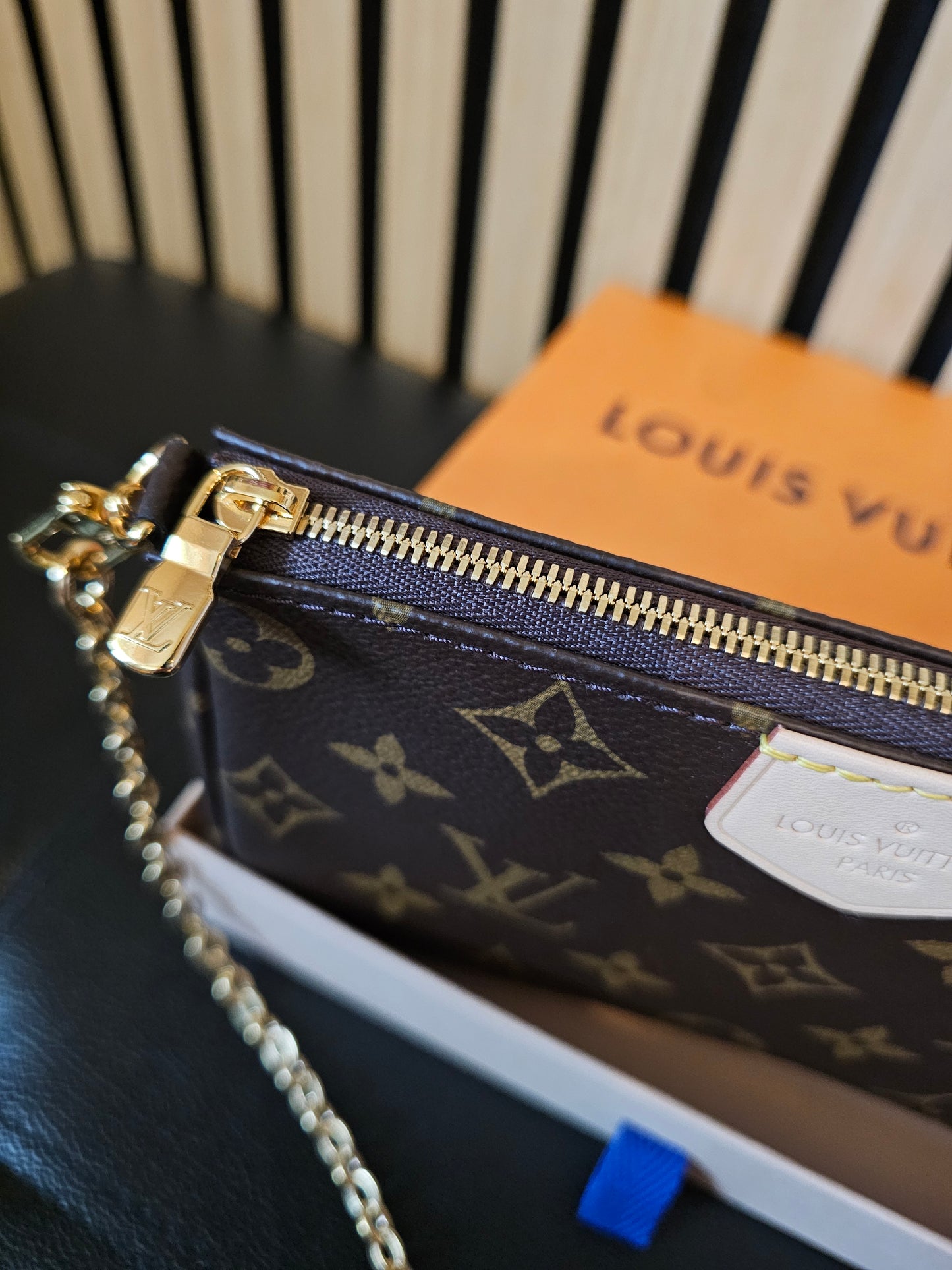 Louis Vuitton Small pochette accesories, Monogram kanvas.