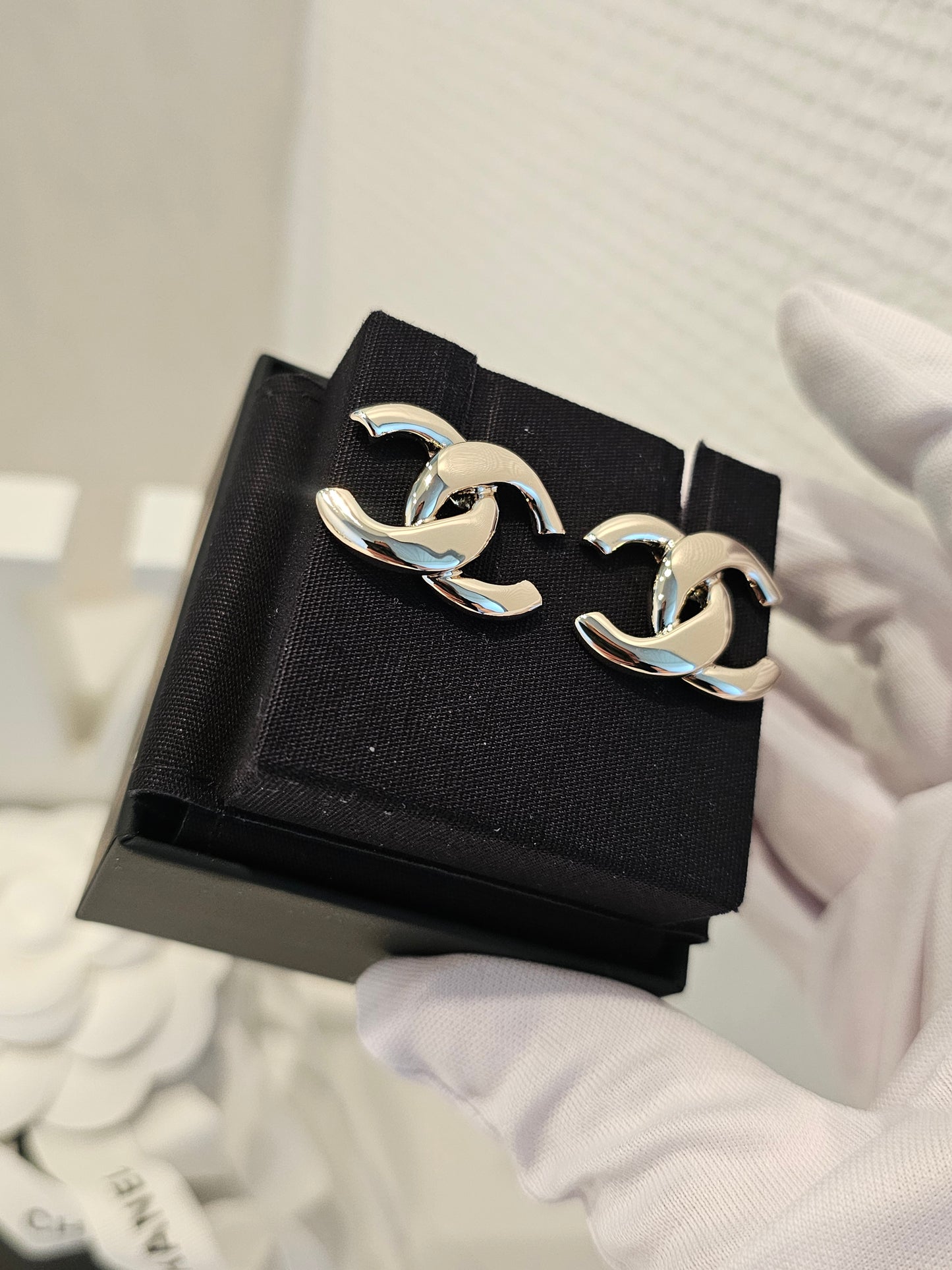 ABF588 Chanel øreringe - Golden CC earrings.