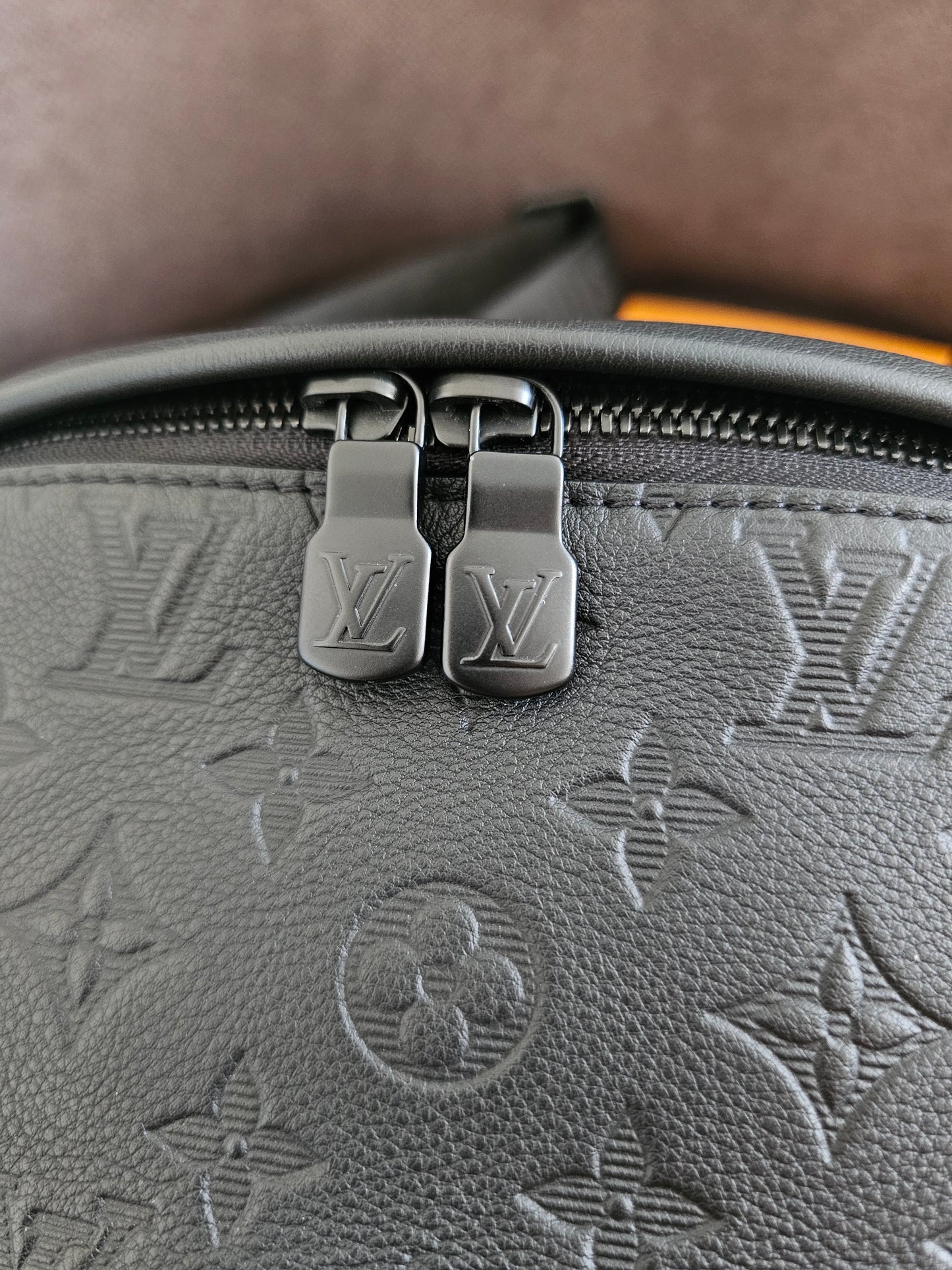 M46036 - Louis Vuitton Bumbag - Discovery PM, Black monogram