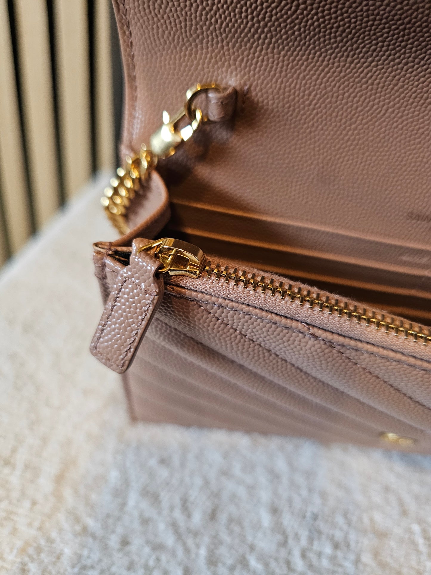 YSL - Envelope Chain wallet - Dark beige.