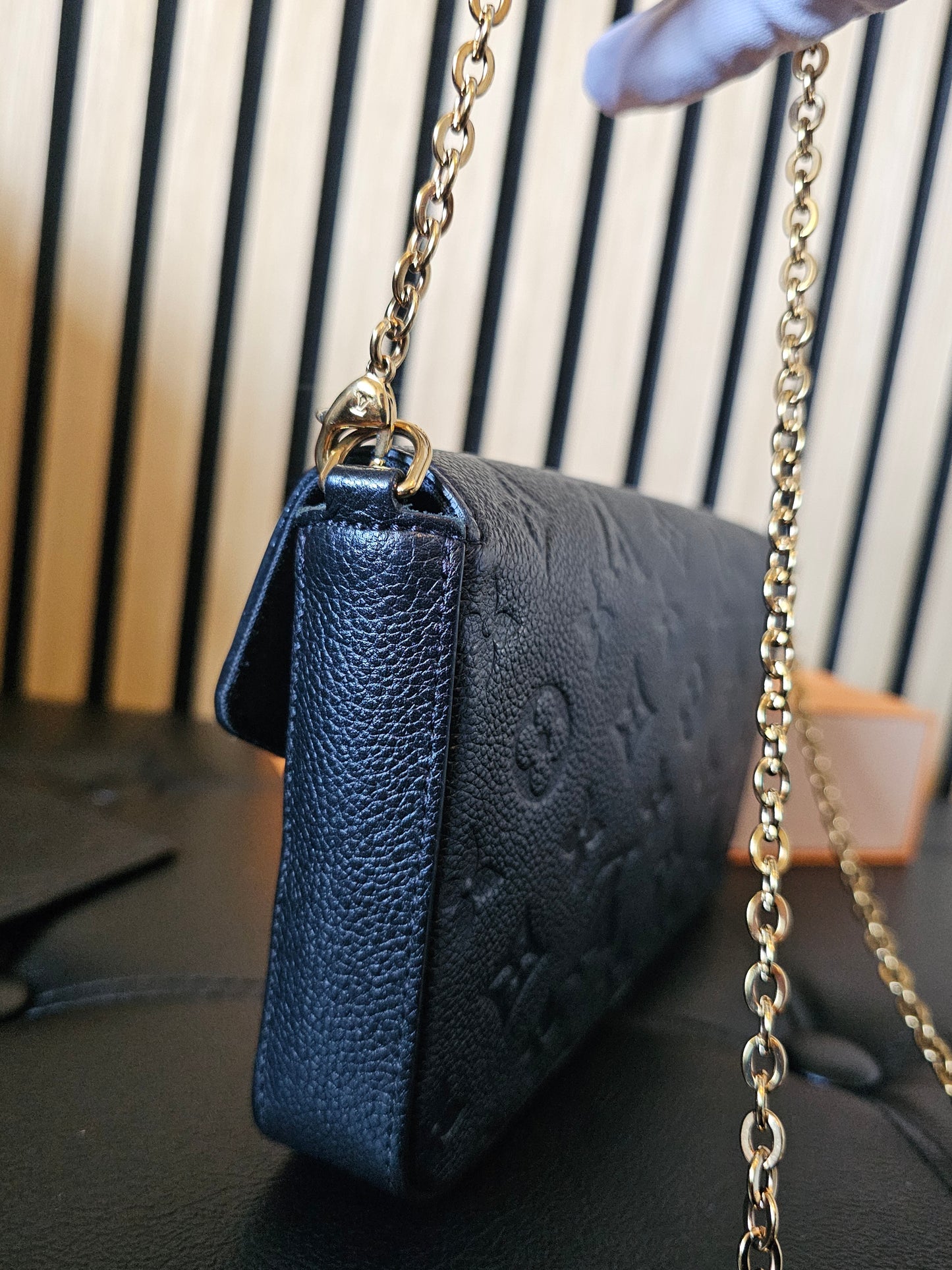 Louis vuitton - Félicie pochette MNG, Black Emp. Leather.
