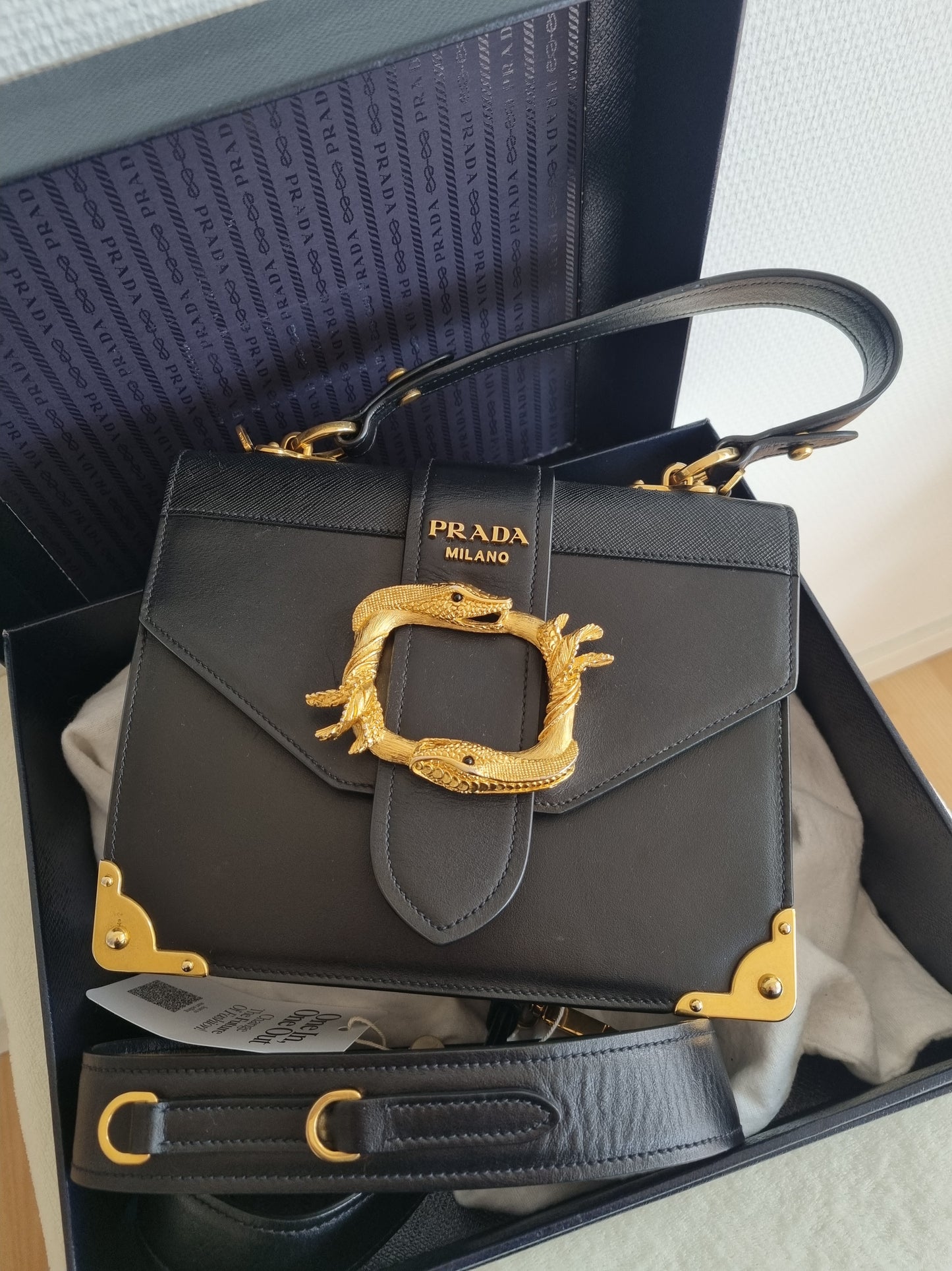 Prada taske