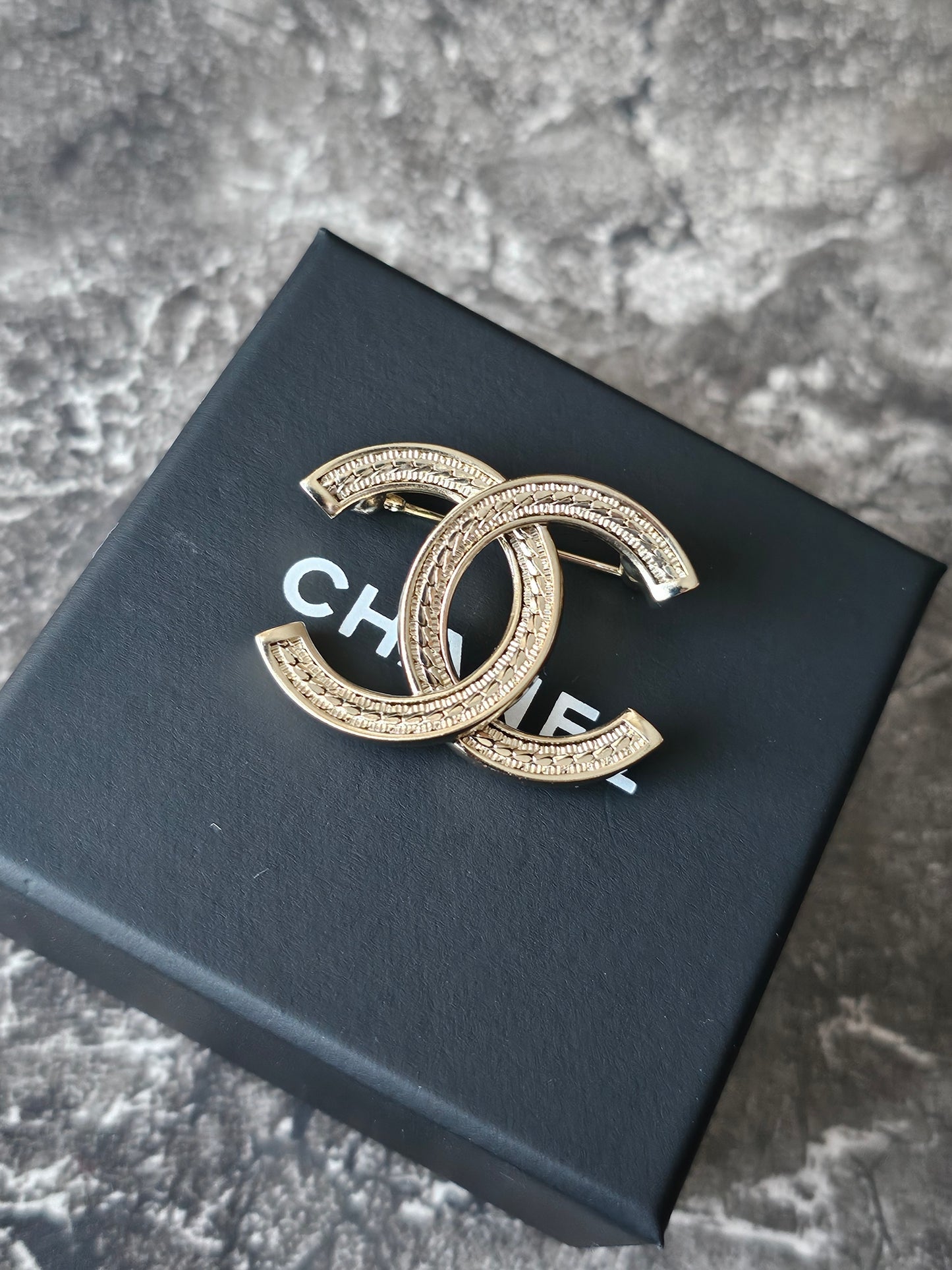 Chanel Broche - ABE264