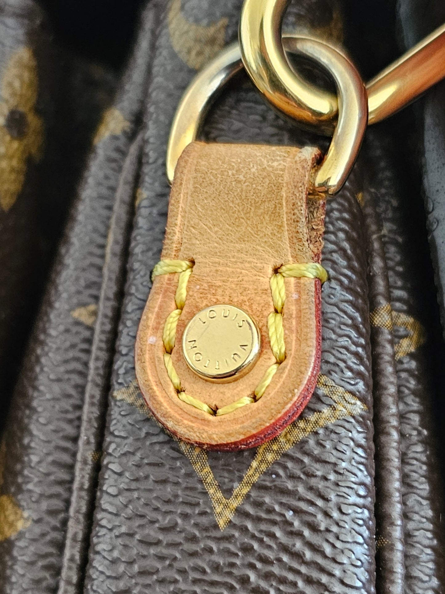 Louis Vuitton Pochette Métis monogram kanvas.
