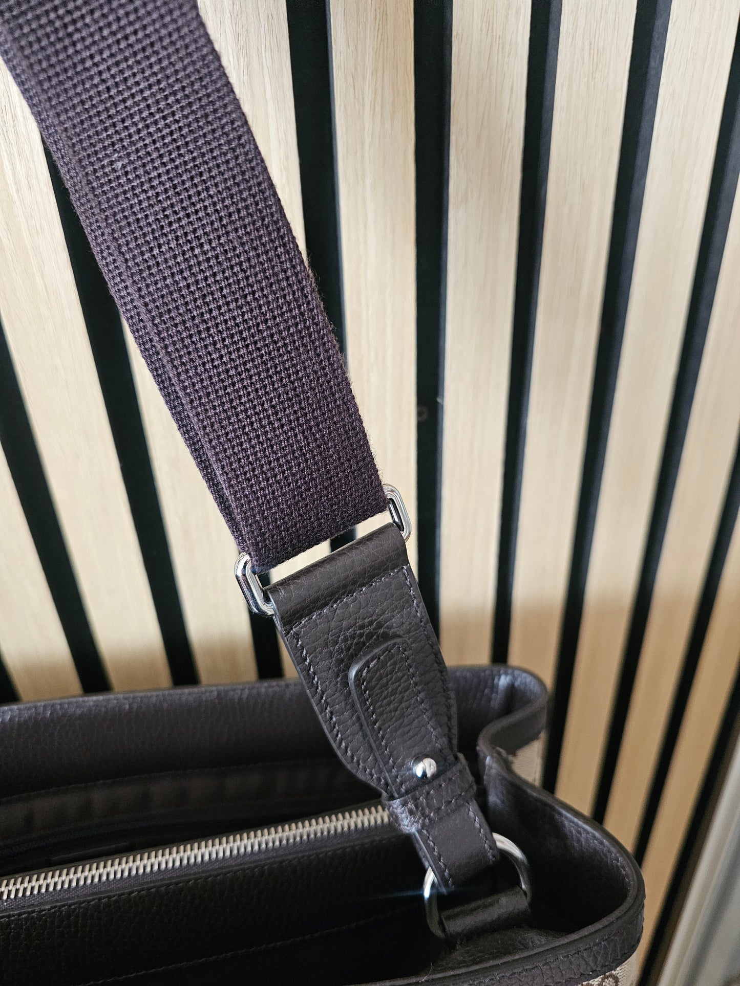 Gucci large tote bag