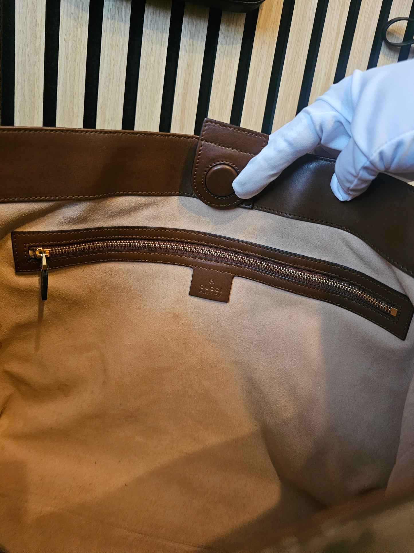 Gucci tote bag with shoulder strap- Supreme GG.