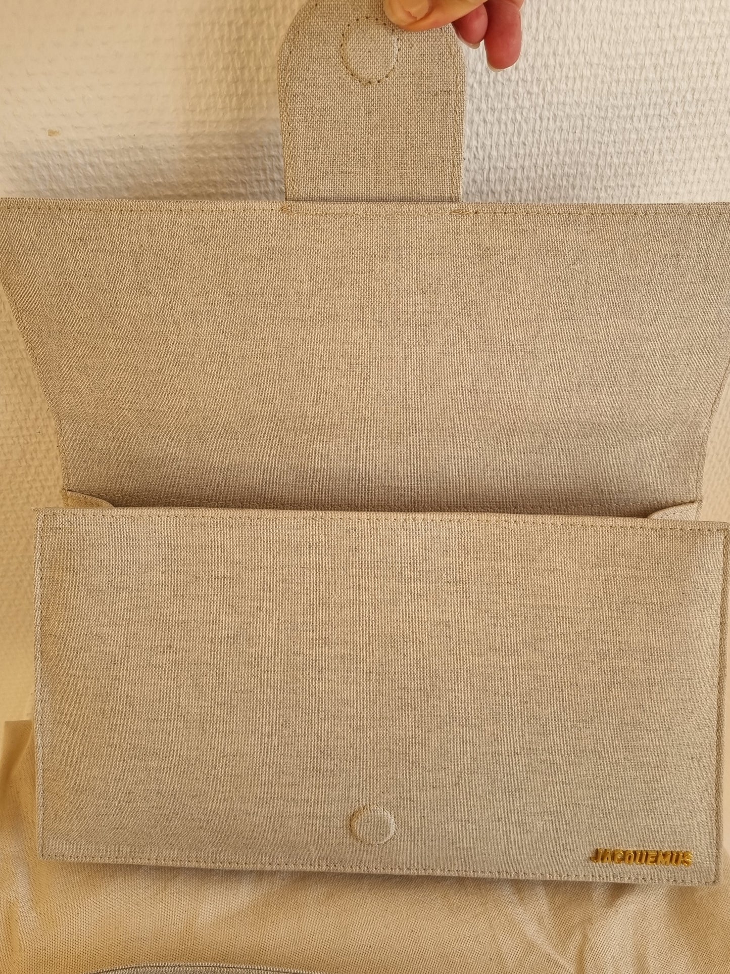 Jacquemus Le bambino, top handle. Large.