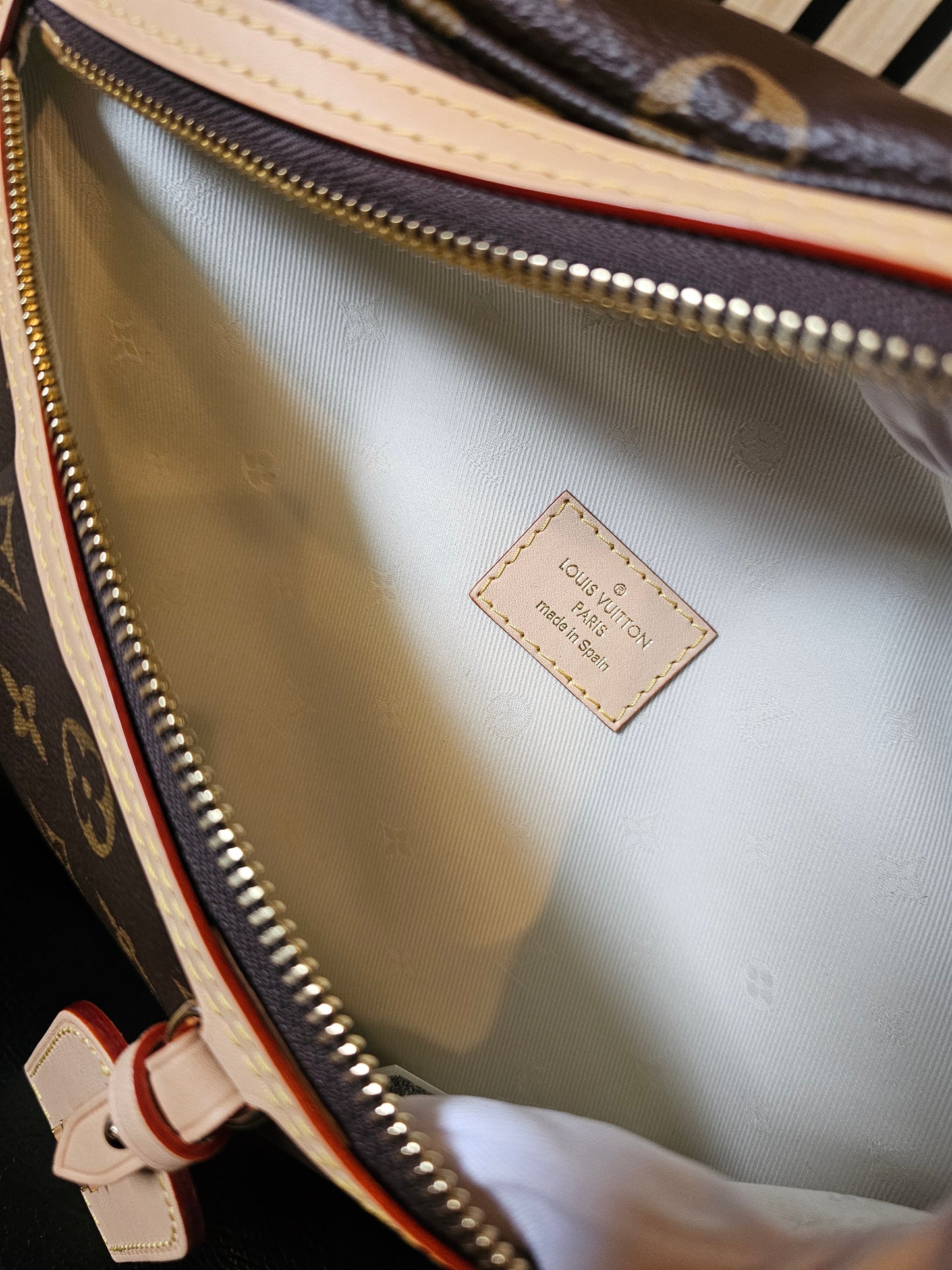 Louis vuitton High Rise bumbag, MNG kanvas - M46784.