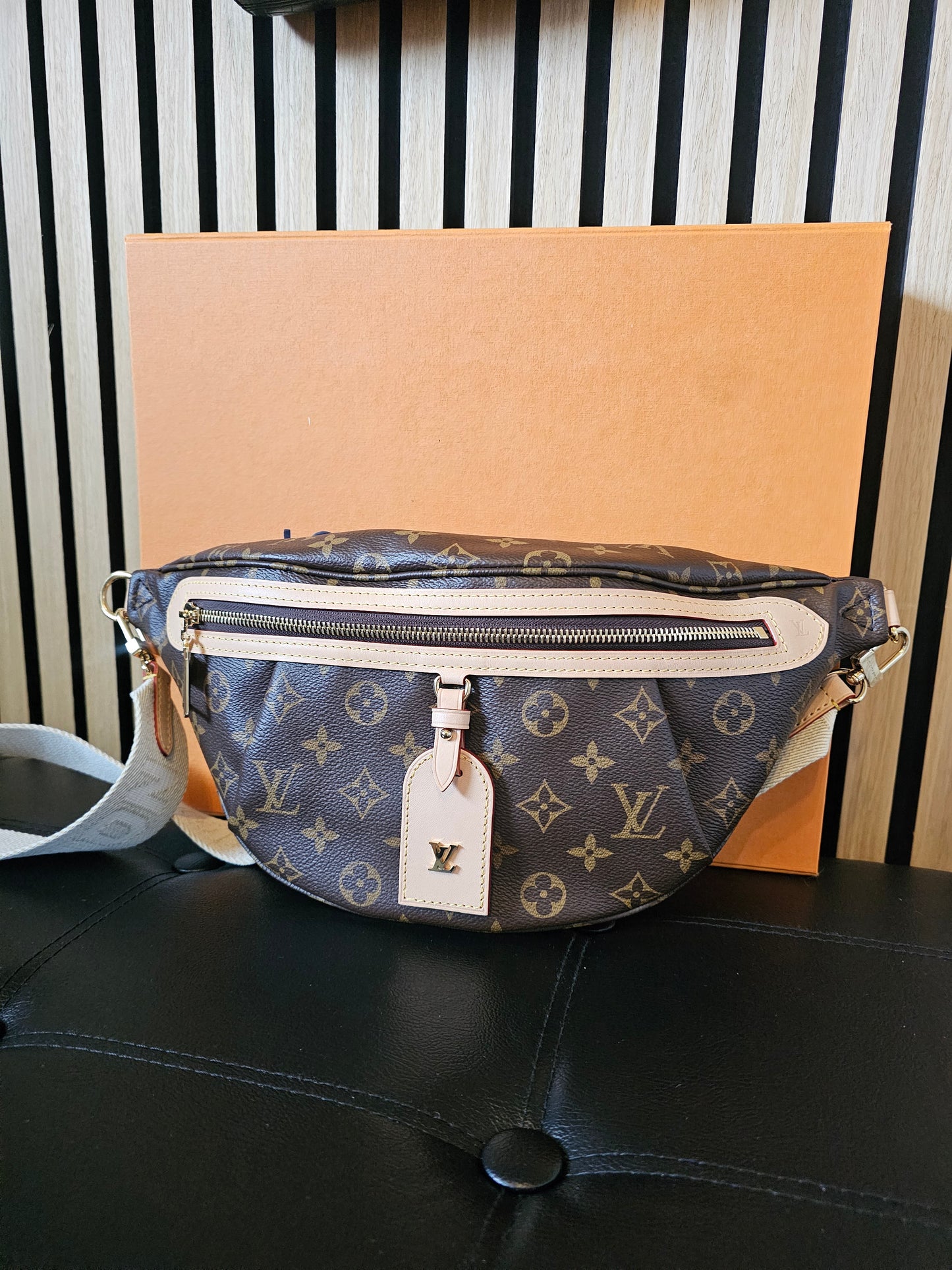 Louis vuitton High Rise bumbag, MNG kanvas - M46784.