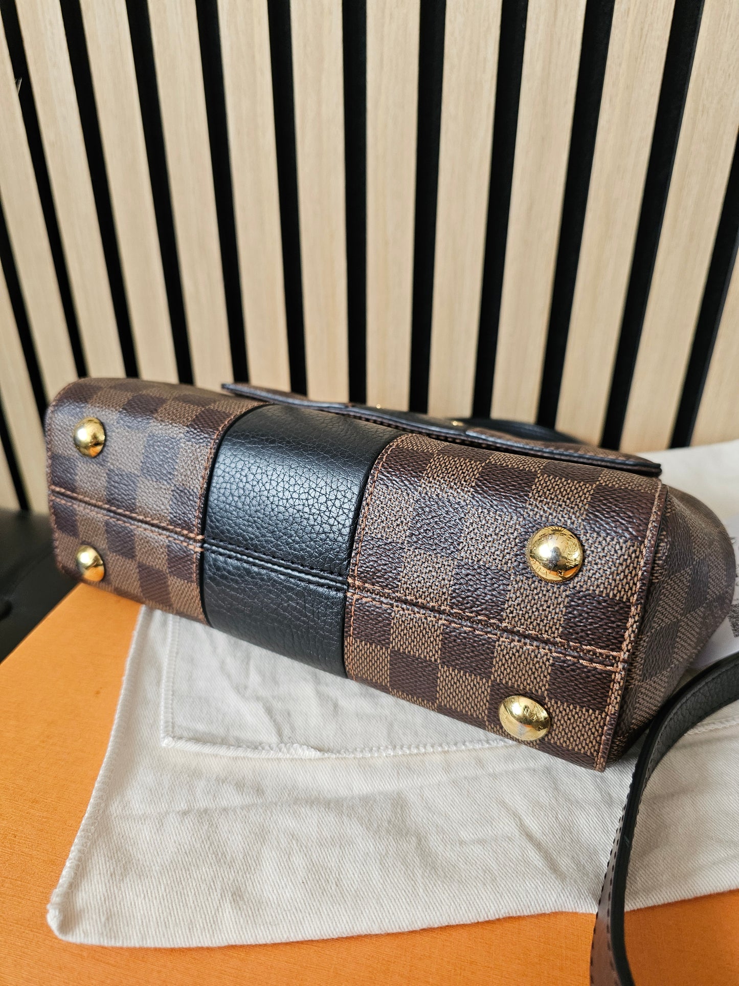 Louis Vuitton Bond street bag, damier ebene - black.
