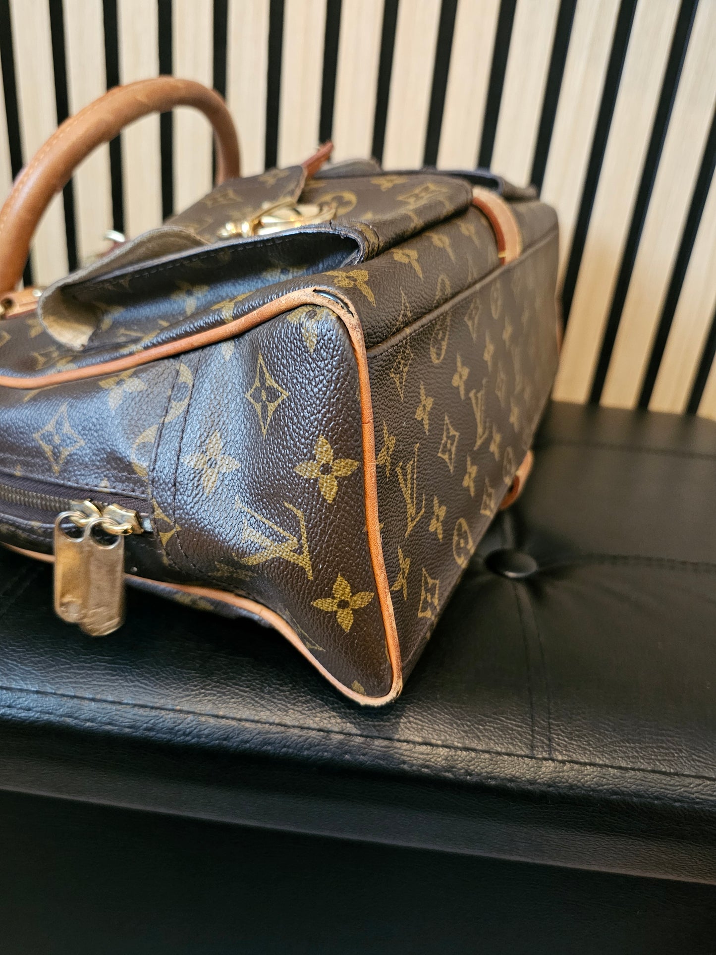 Louis Vuitton Manhattan, MNG kanvas.