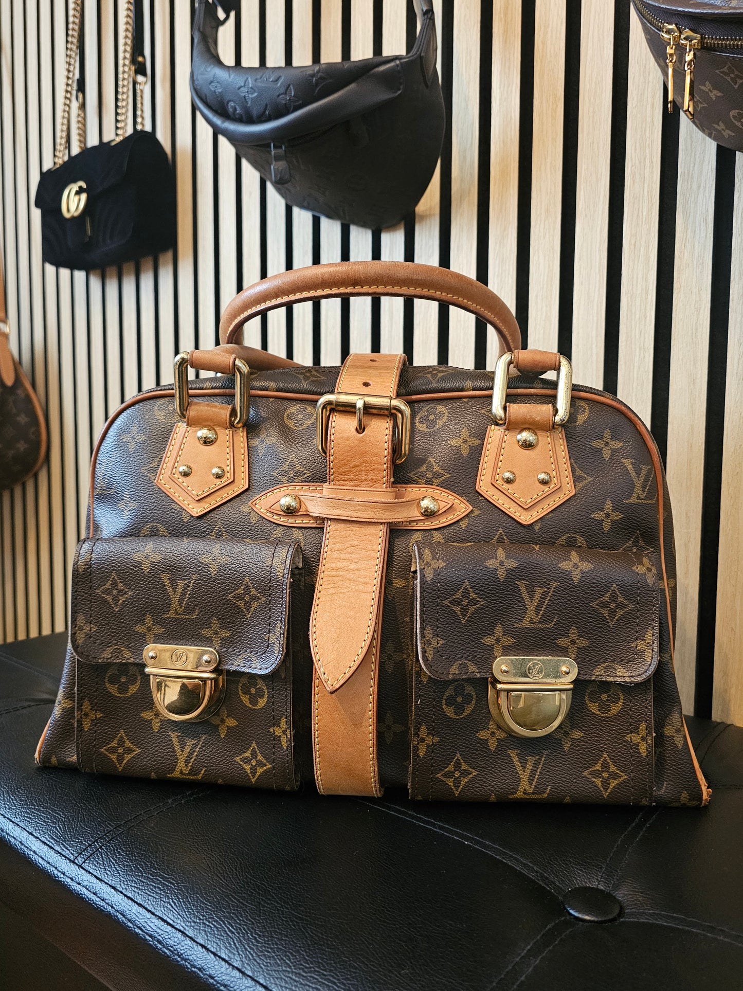 Louis Vuitton Manhattan, MNG kanvas.