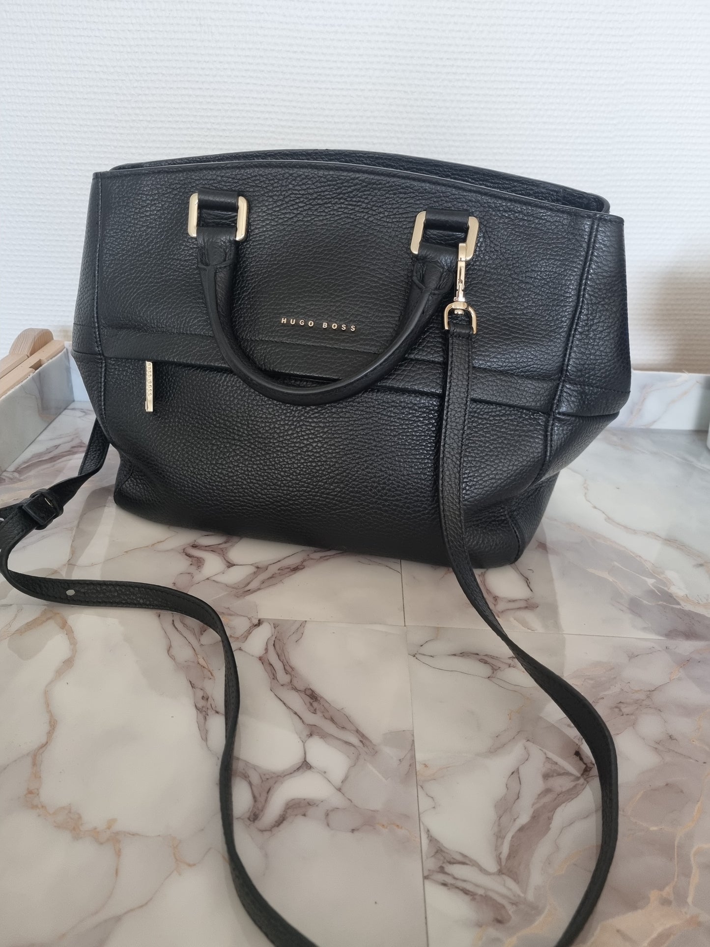 Hugo Boss taske