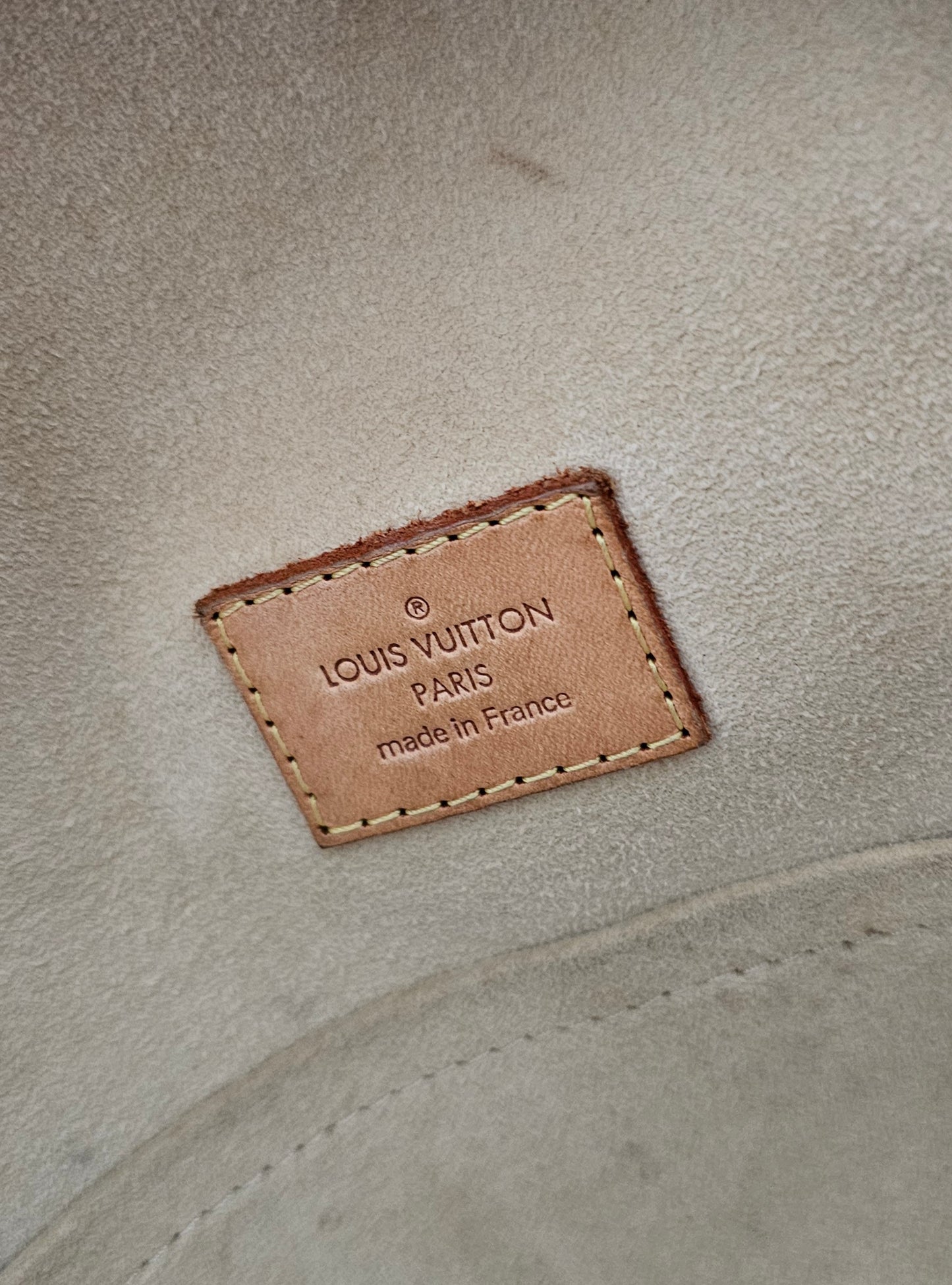 Louis Vuitton Manhattan, MNG kanvas.