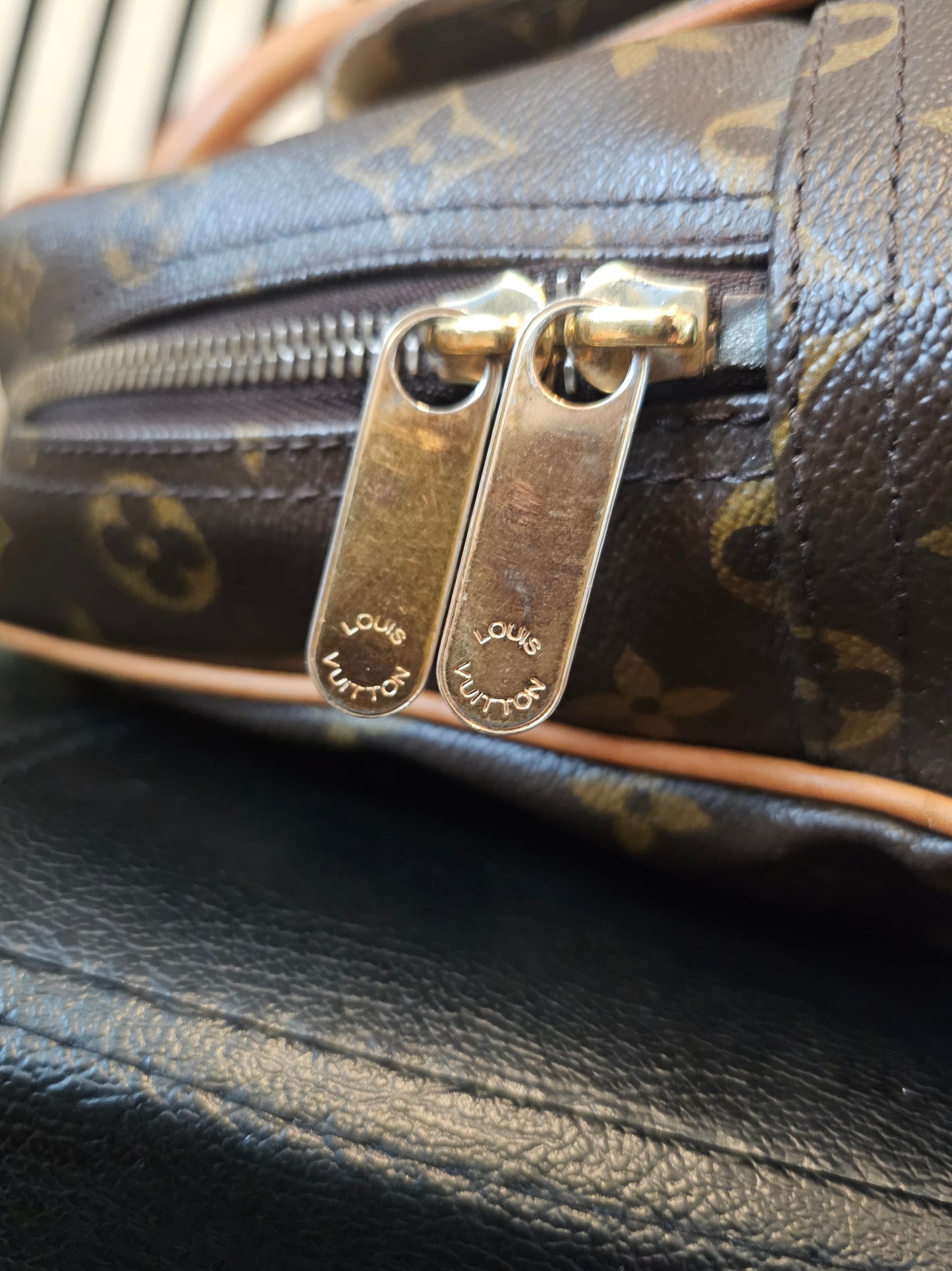 Louis Vuitton Manhattan, MNG kanvas.