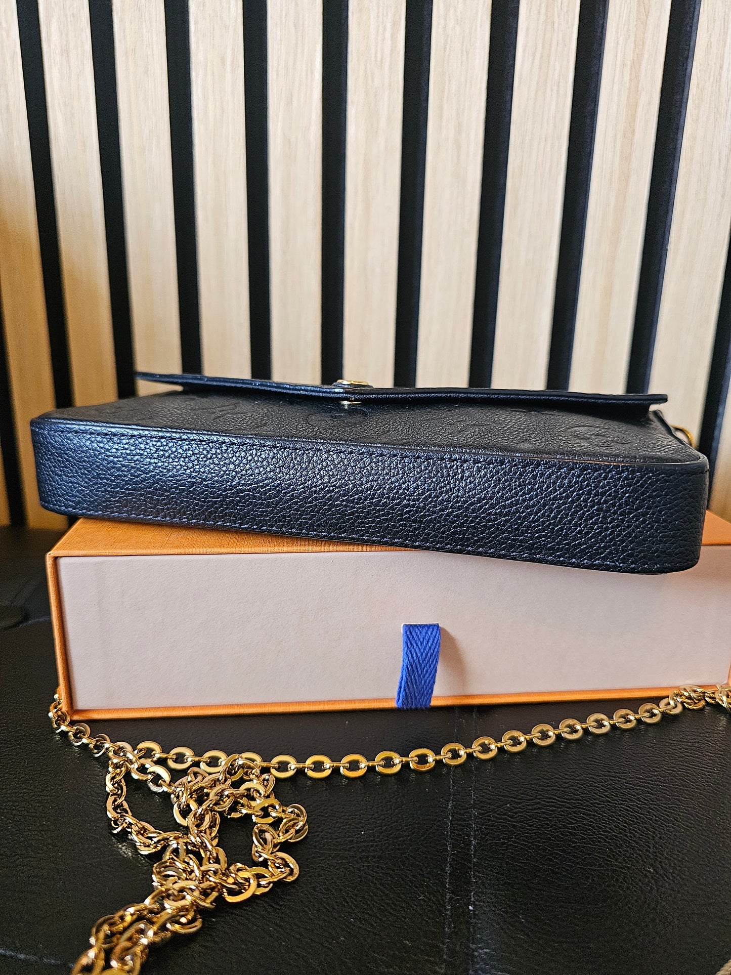 Louis vuitton - Félicie pochette MNG, Black Emp. Leather.