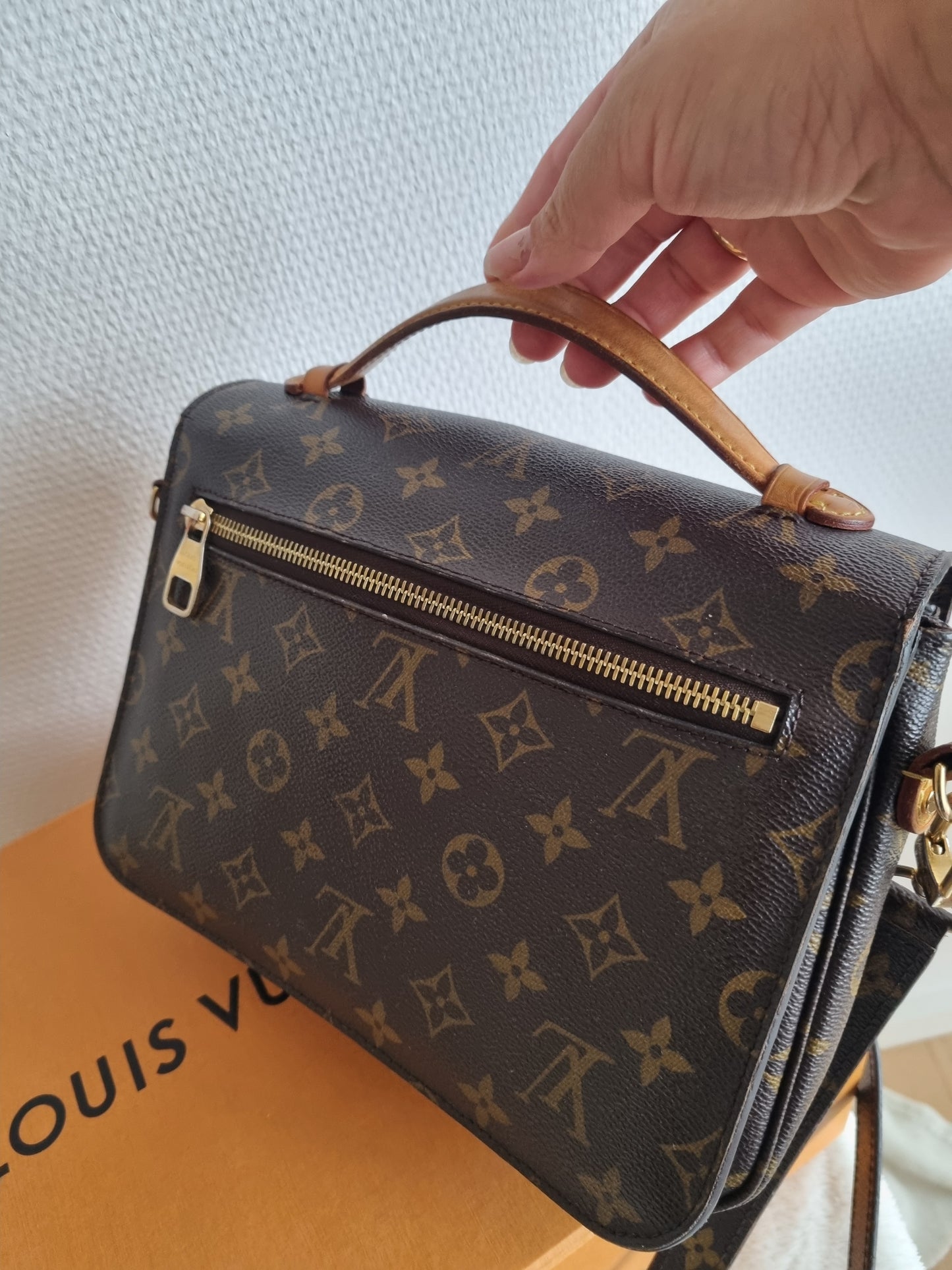 Louis Vuitton pochette Mètis, monogram kanvas.