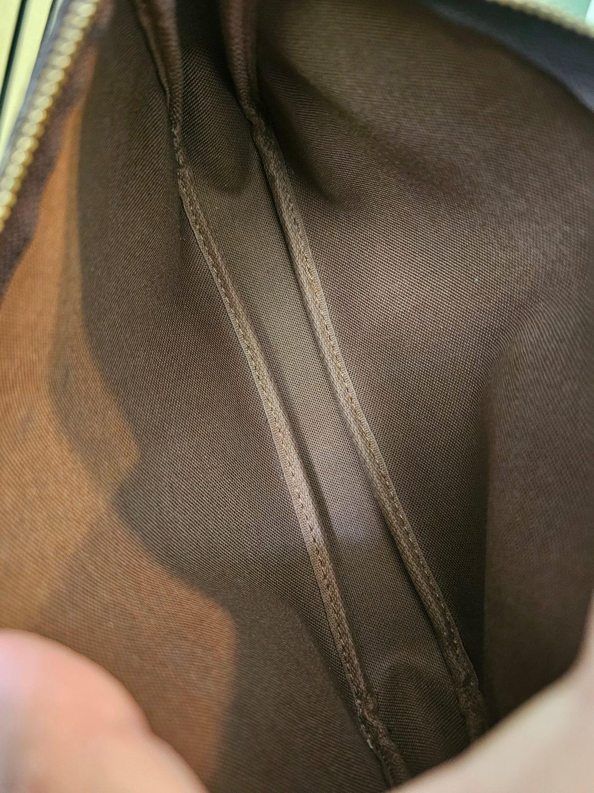 Louis Vuitton Pochette accesories monogram kanvas (vintage)