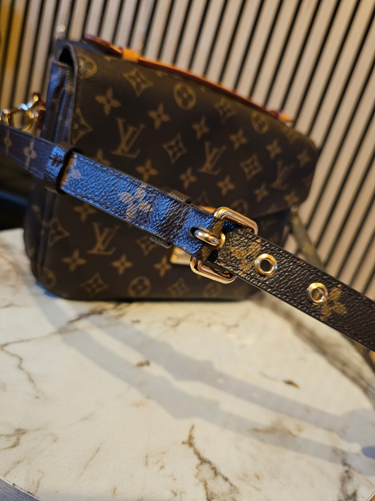 M44875 - Louis Vuitton bag, pochette Métis, monogram kanvas.