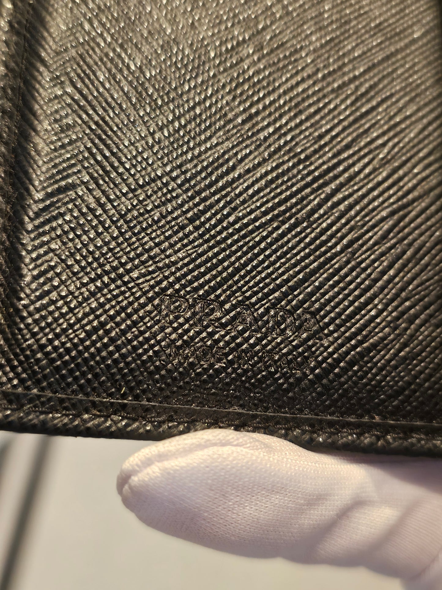 Prada Card case/wallet - Black, saffiano leather.