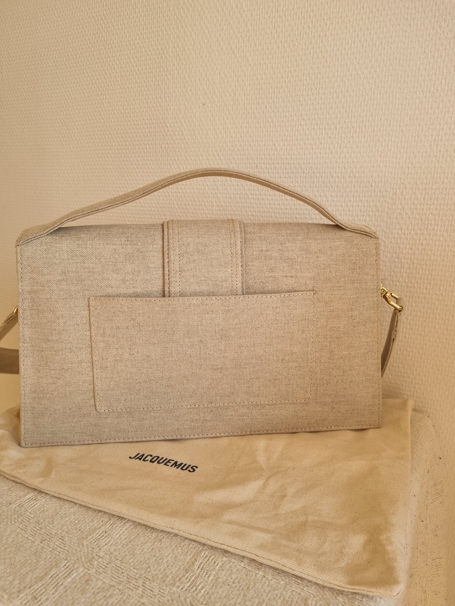 Jacquemus Le bambino, top handle. Large.