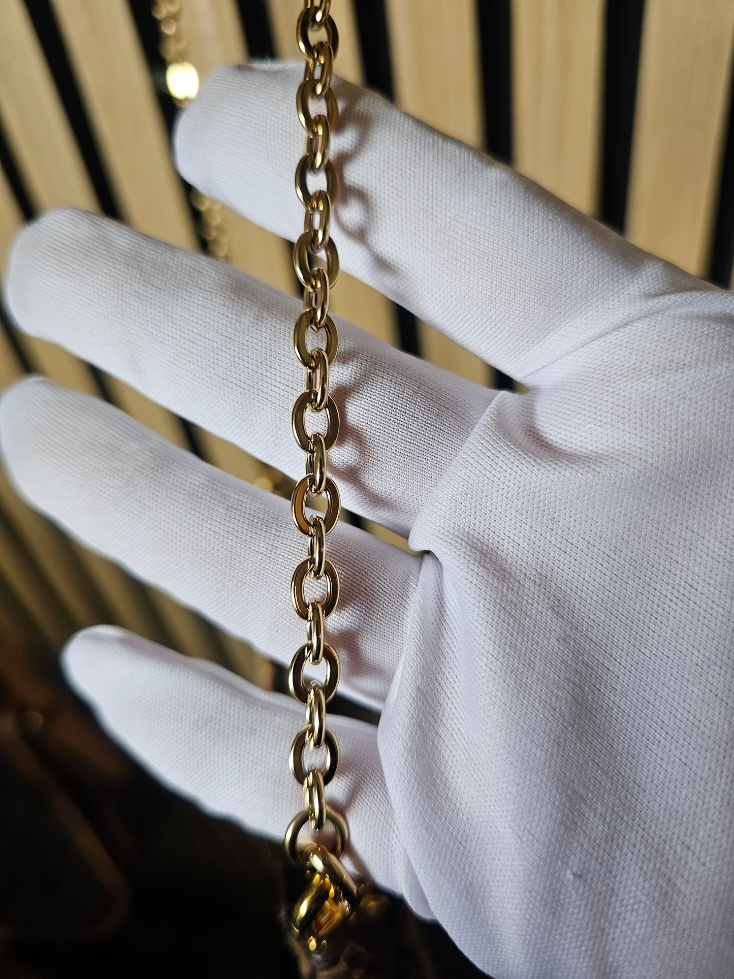 Louis Vuitton Small pochette accesories, Monogram kanvas.