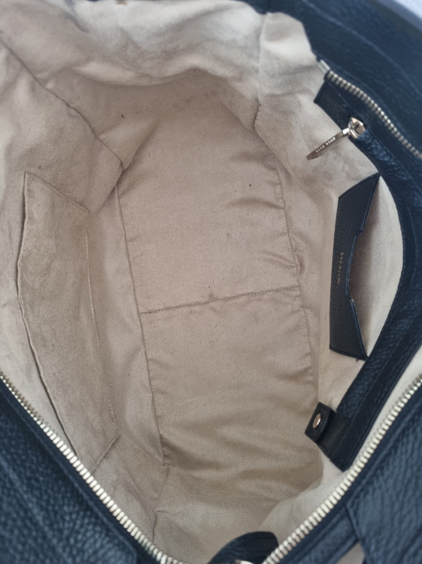 Hugo Boss taske