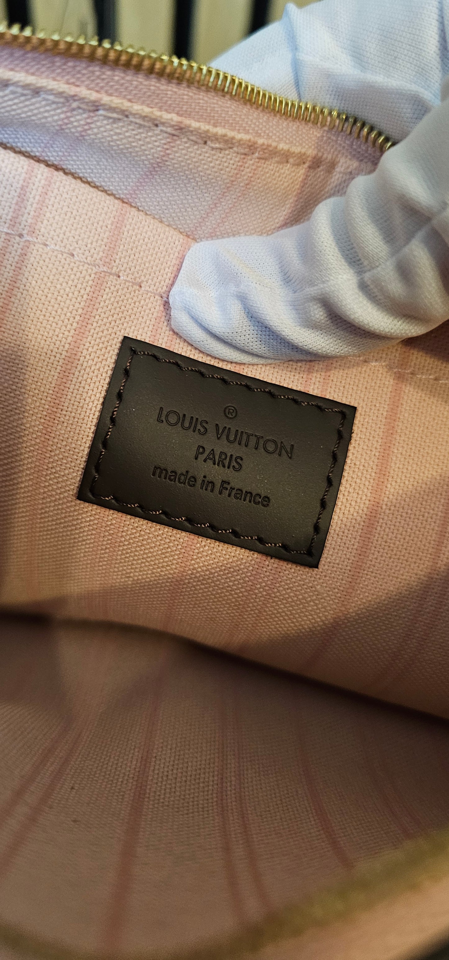 Louis Vuitton clutch I damier ebene - fra neverfull MM.