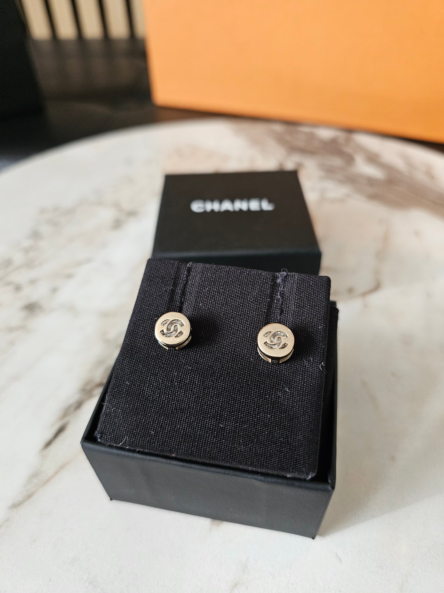 ABE107 - Chanel øreringe