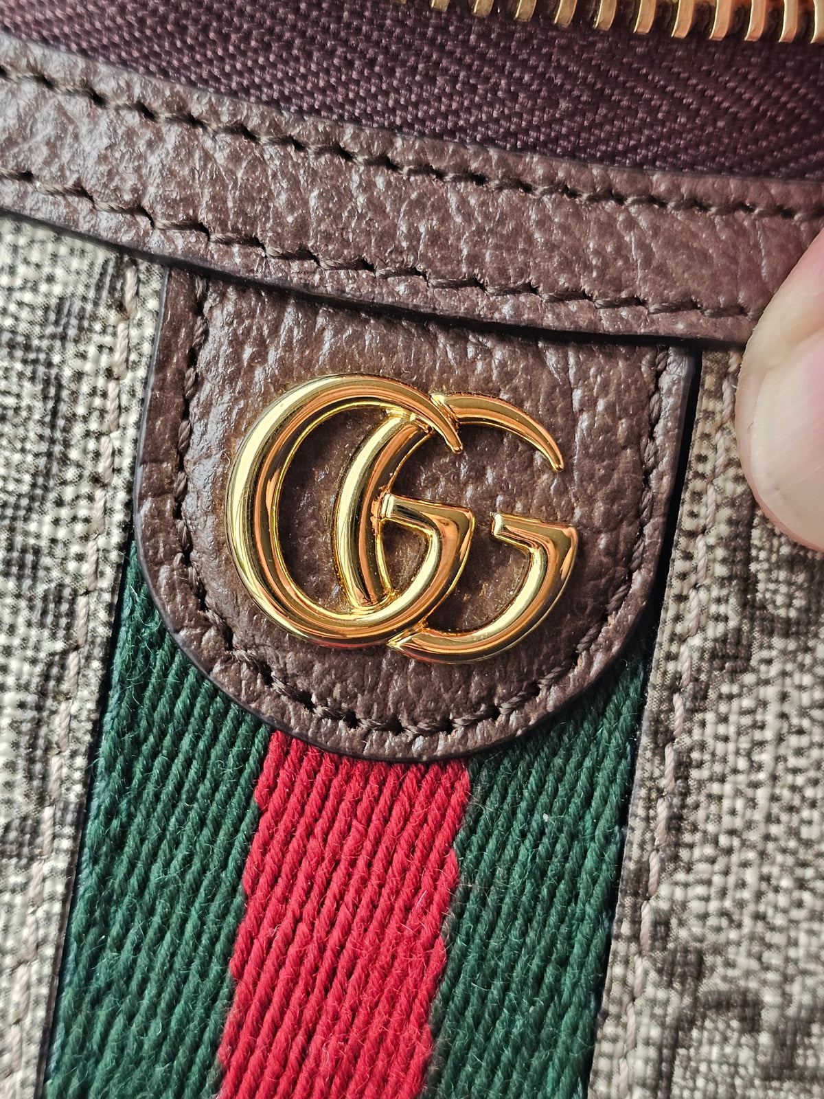 746055- Gucci GG mini ophidia clutch.