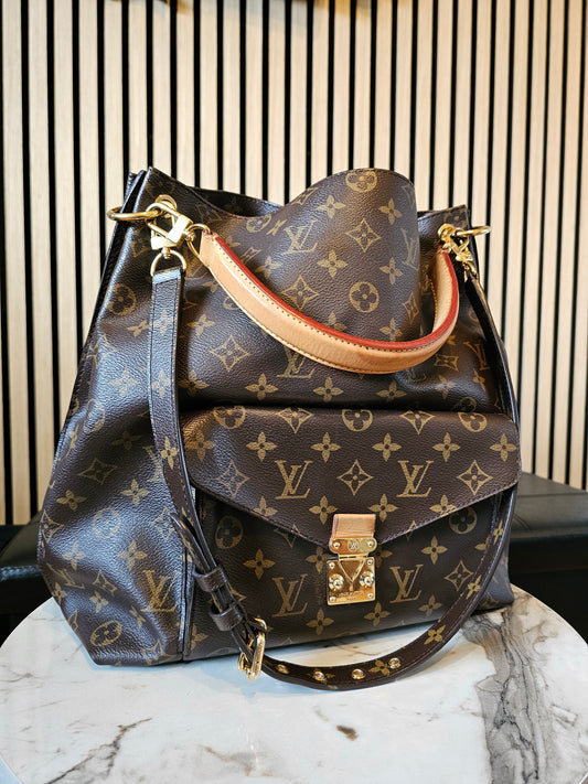 M40781 - Louis Vuitton Metis Hobo, monogram kanvas.