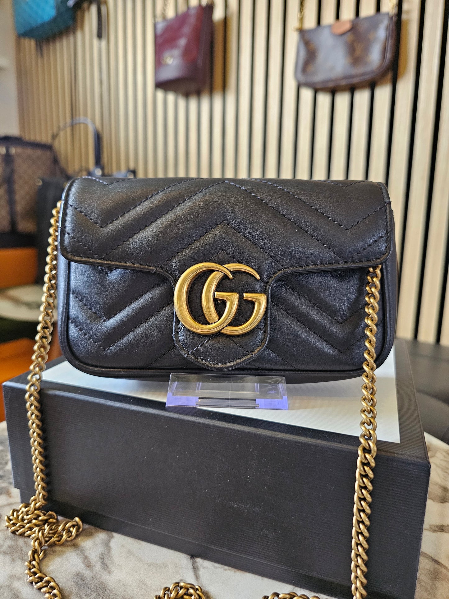 476433- Gucci GG marmont bag, black, mini size.