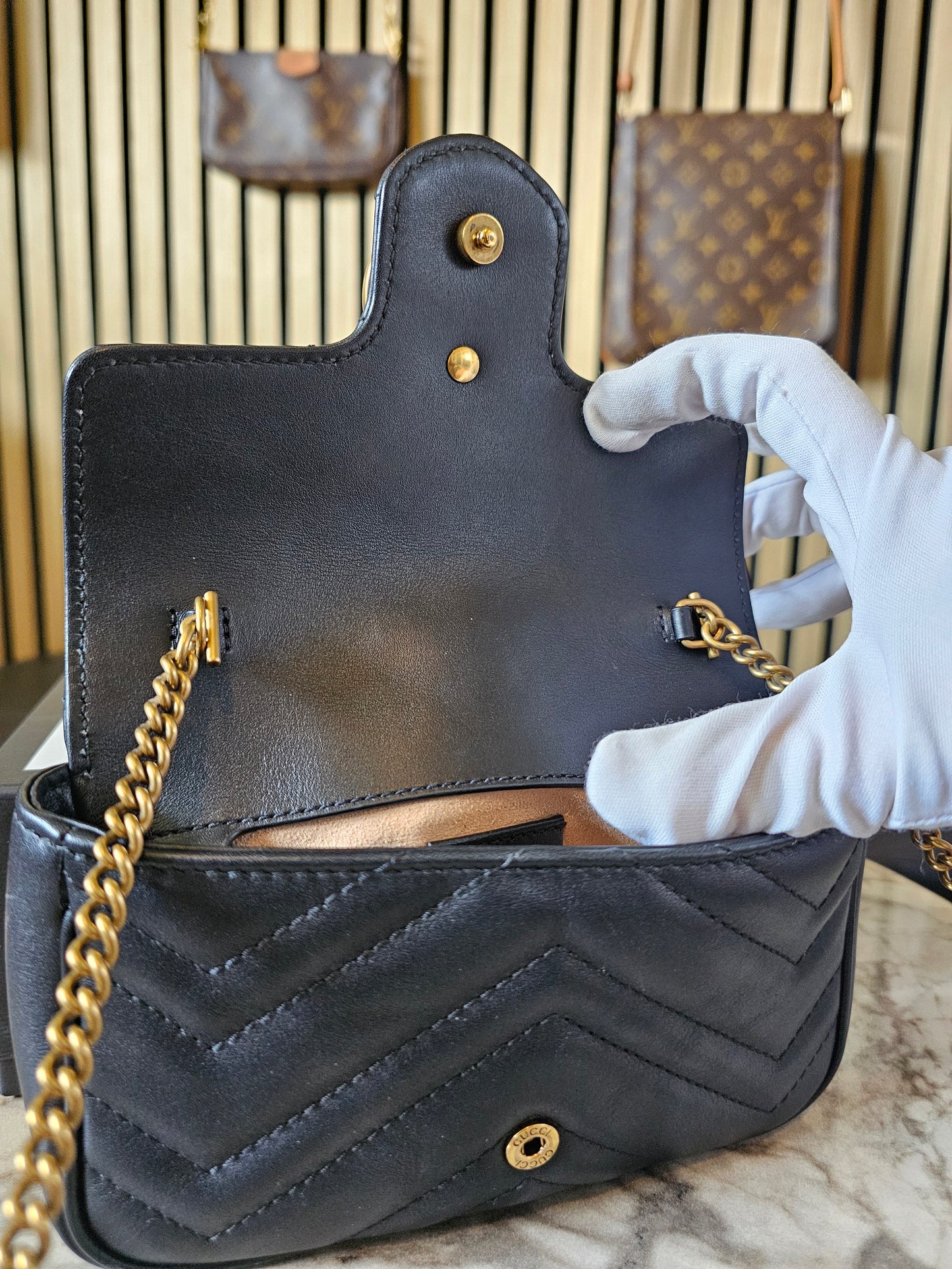 476433- Gucci GG marmont bag, black, mini size.