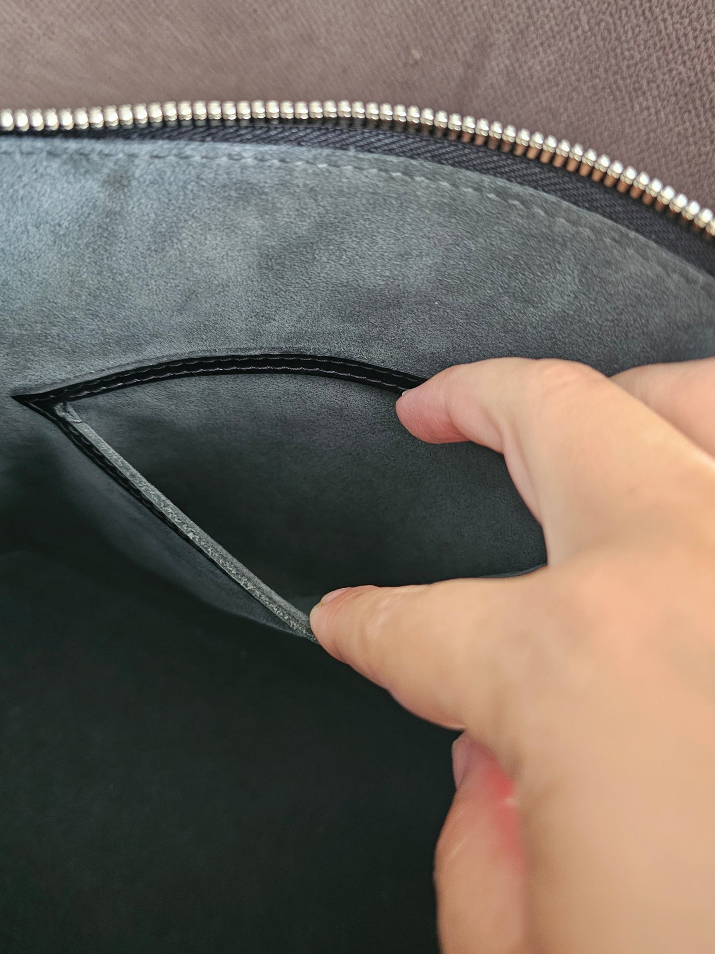Louis Vuitton Alma PM, Black epi leather, SHW.