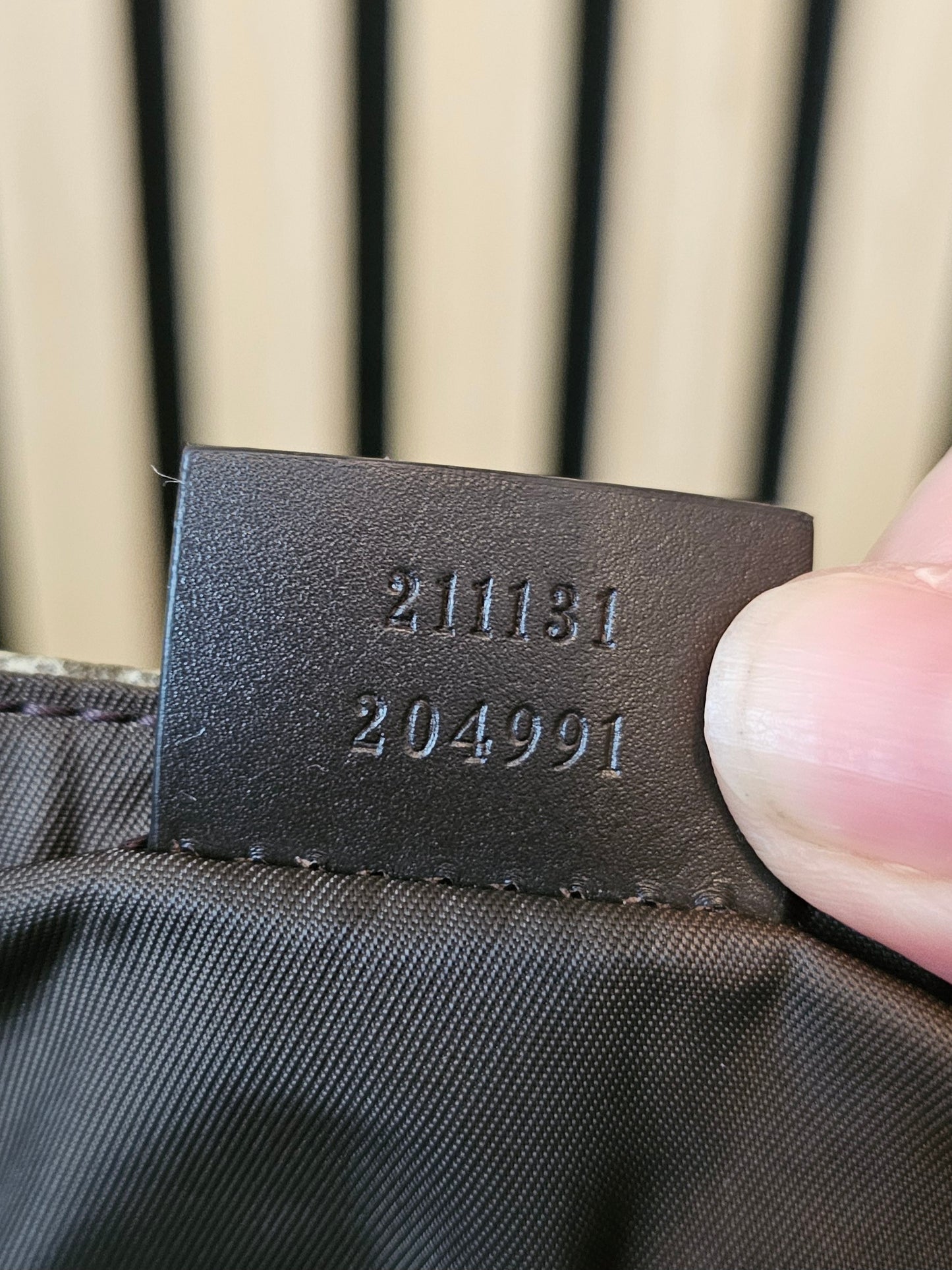 211131 - Gucci baby changing bag, GG supreme kanvas.