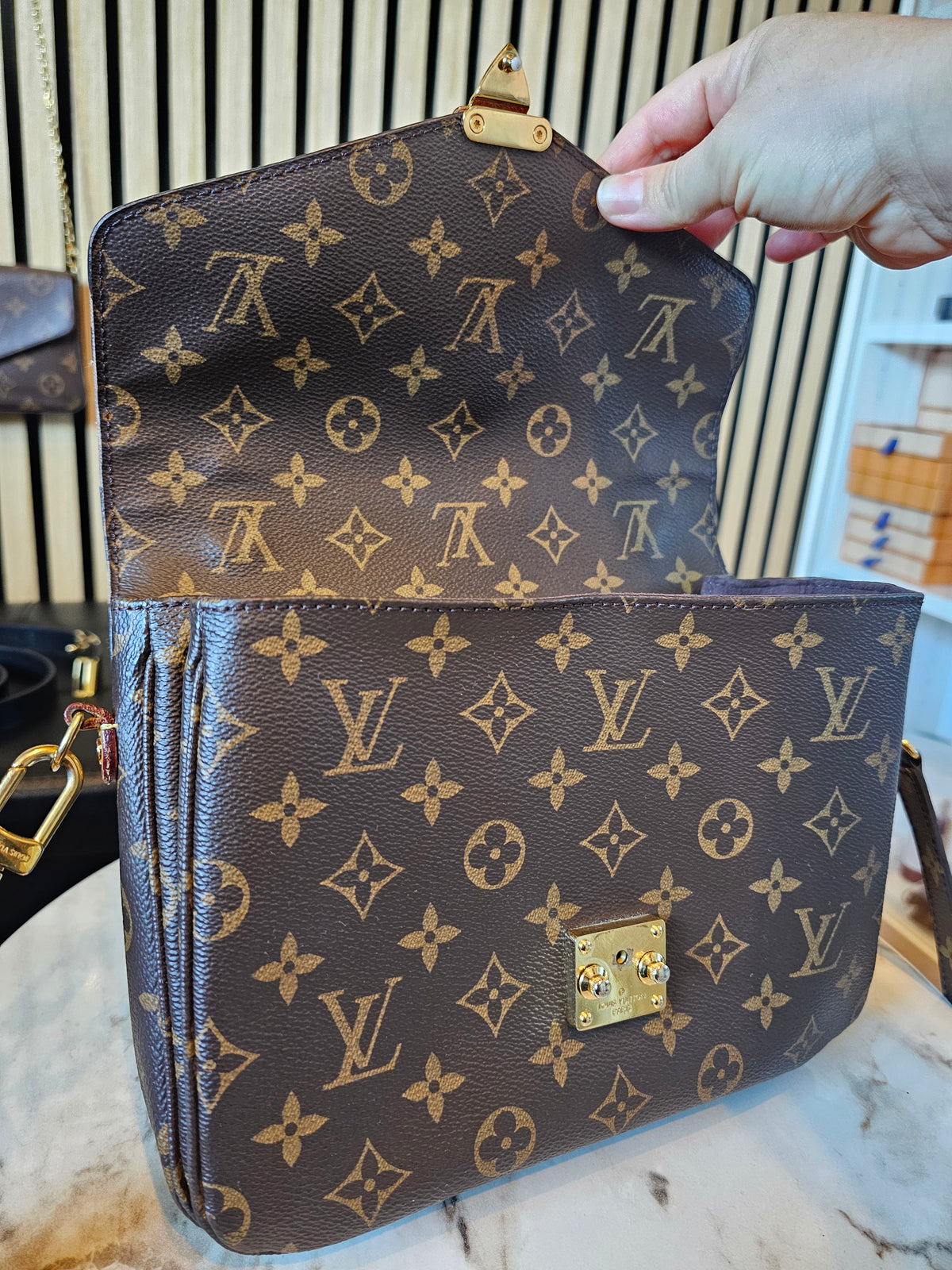 M44875 - Louis Vuitton bag, pochette Métis, monogram kanvas.