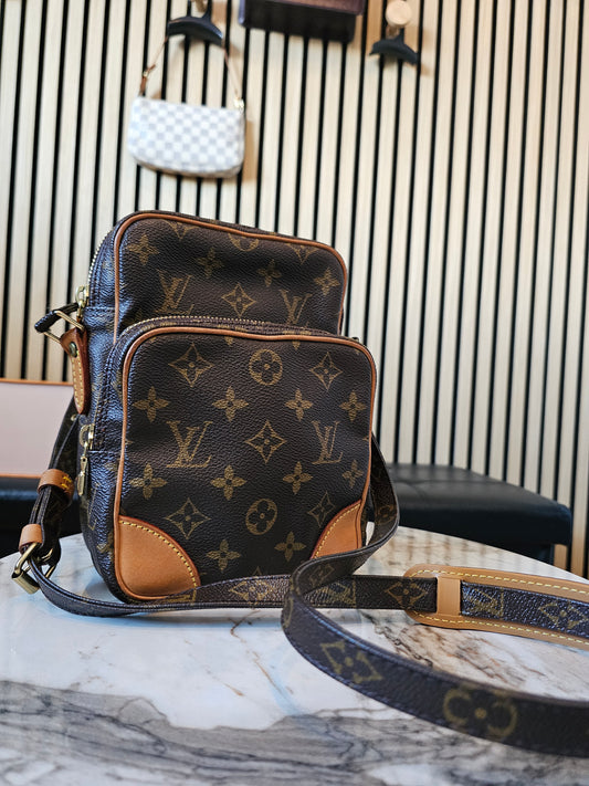 M45236- Louis Vuitton Amazone bag in monogram kanvas.