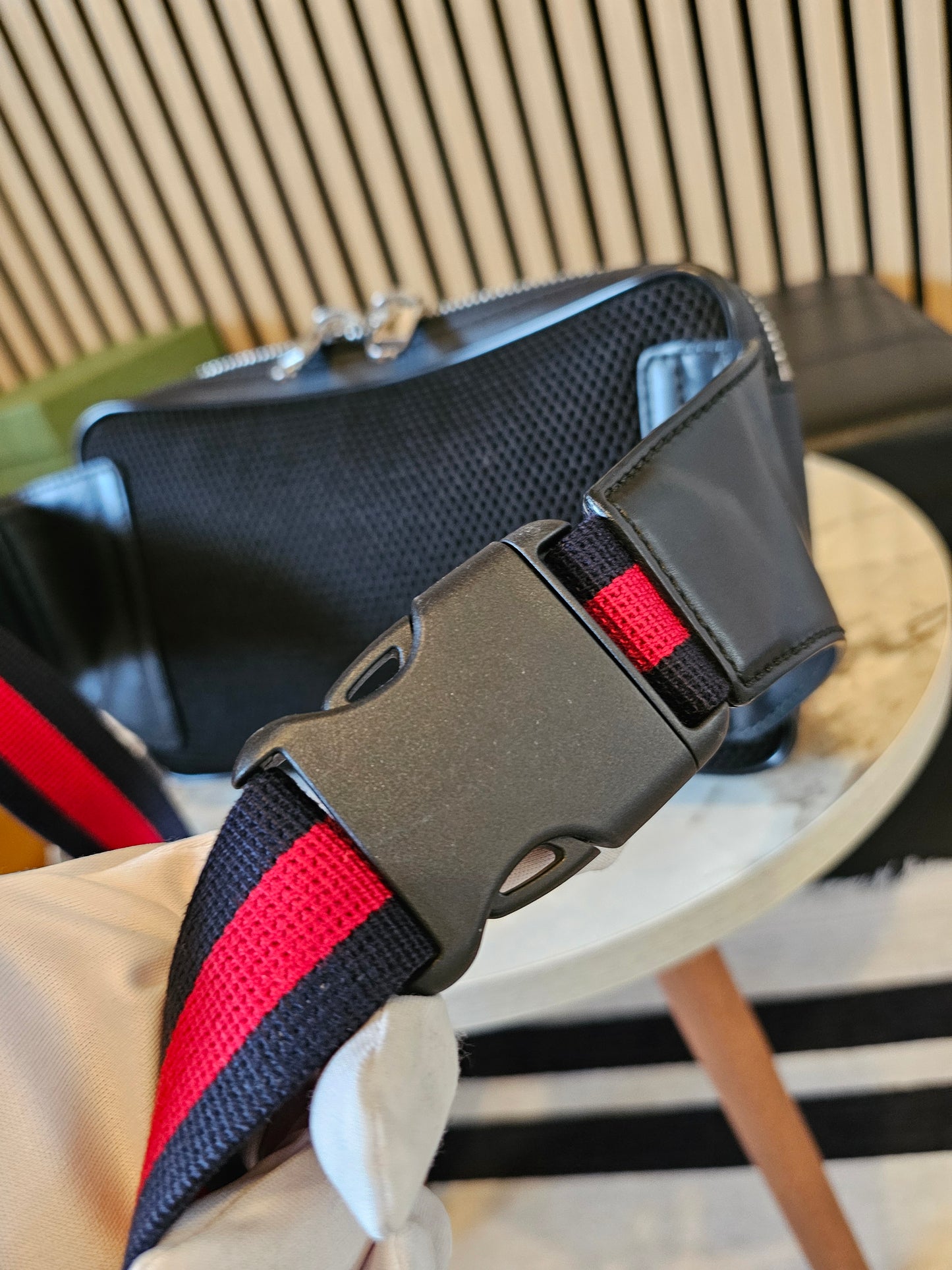 474293 - Gucci beltbag black GG supreme.