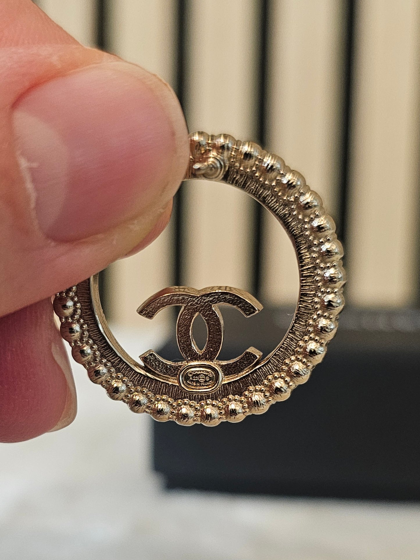 Chanel hoops Golden