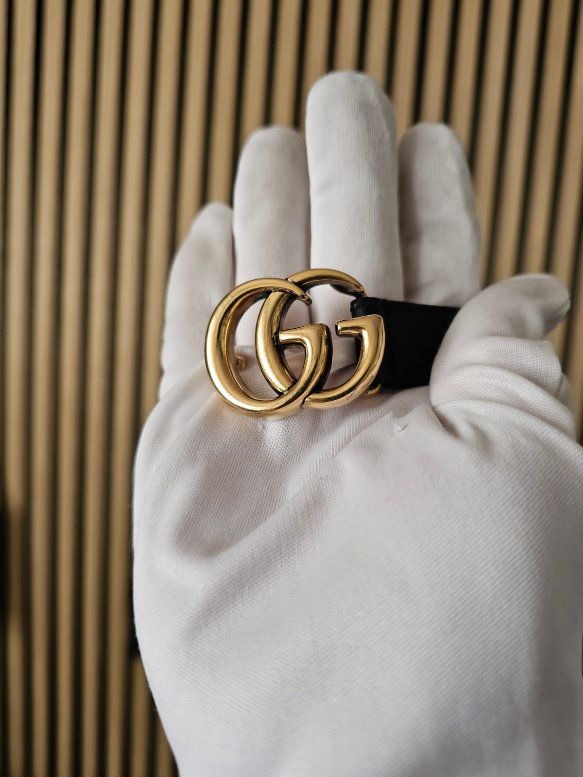 409417- Gucci GG thin belt, black.